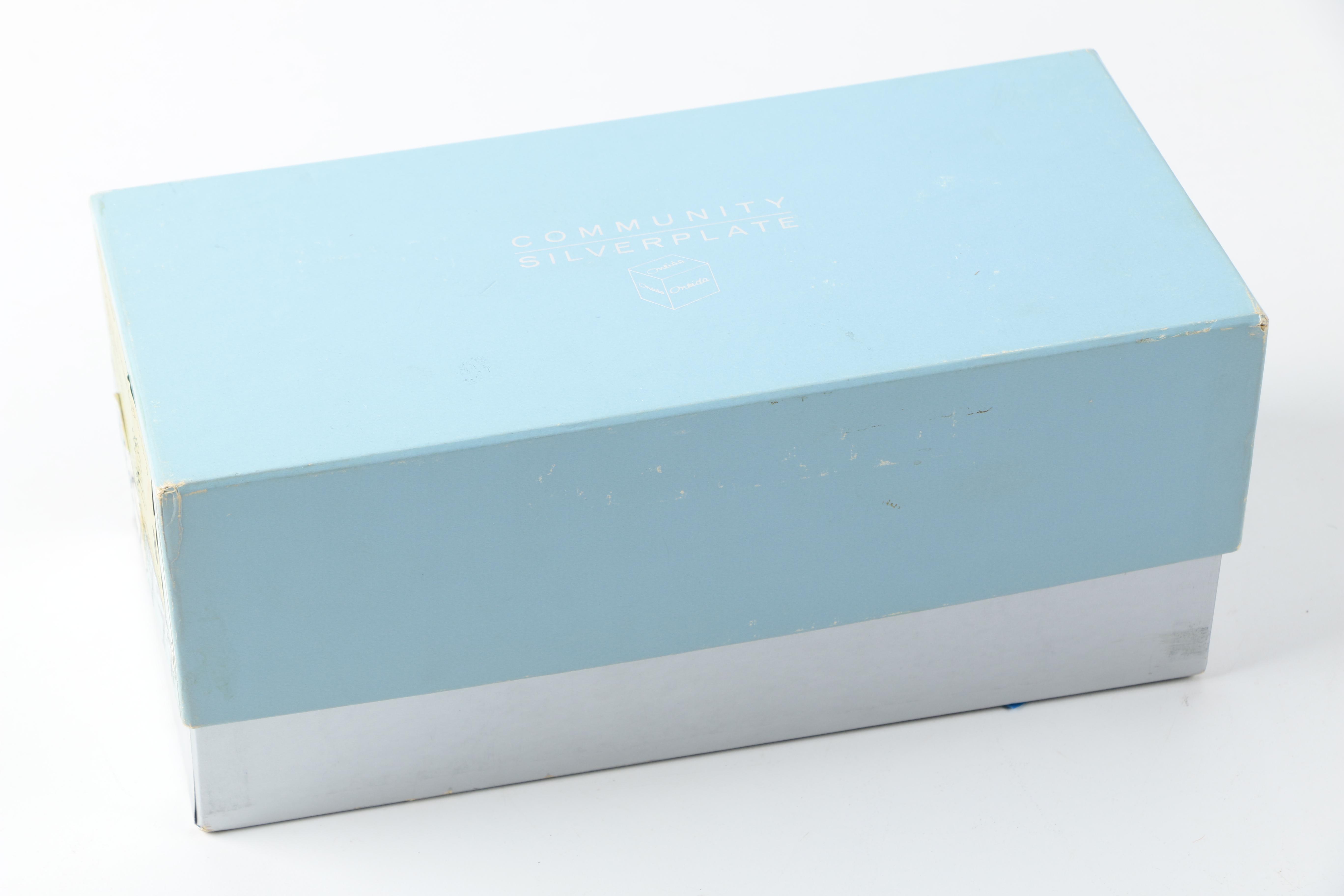 Community Silver Plate "Spanish Crown" Flatware Set