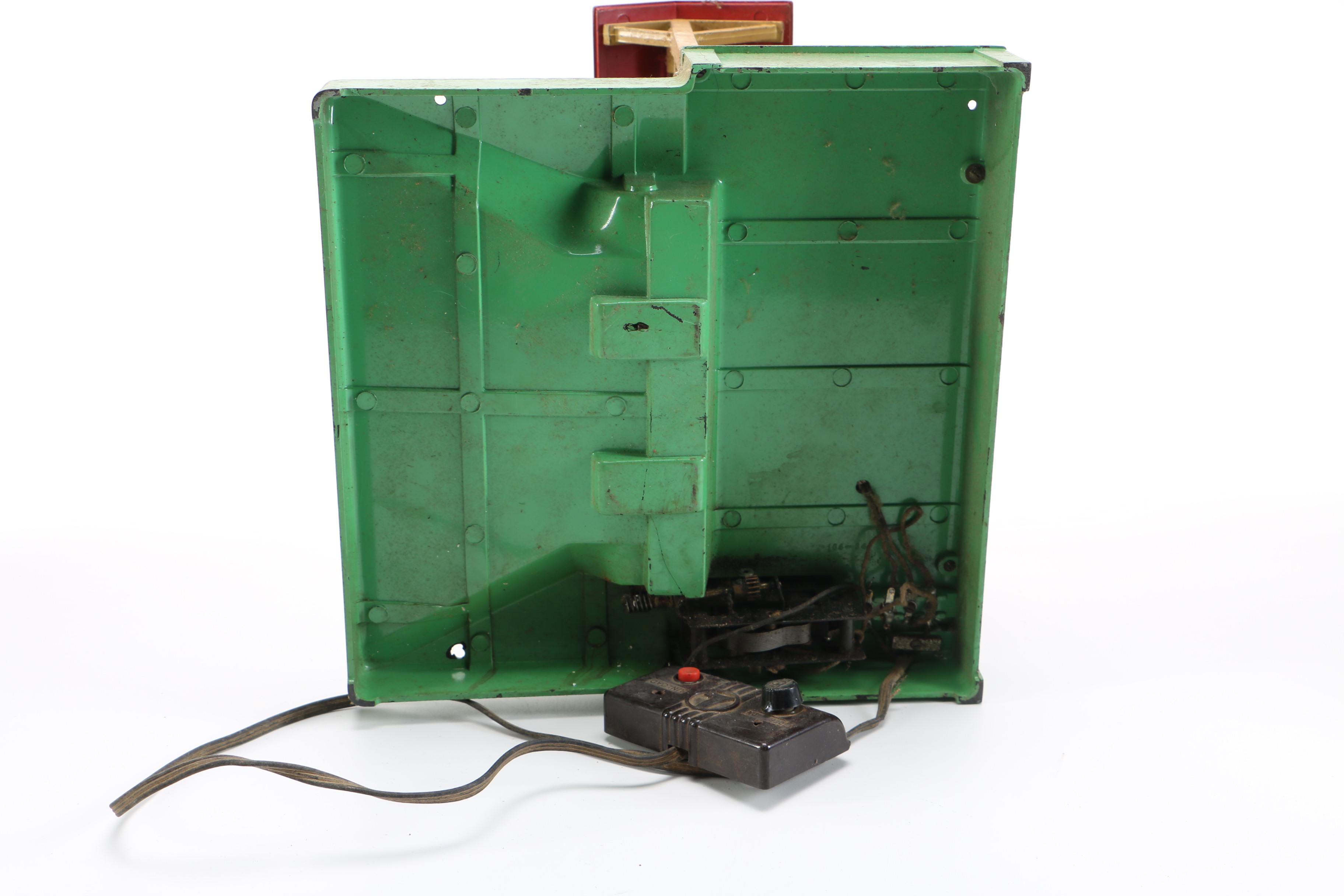 Lionel Train Buildings