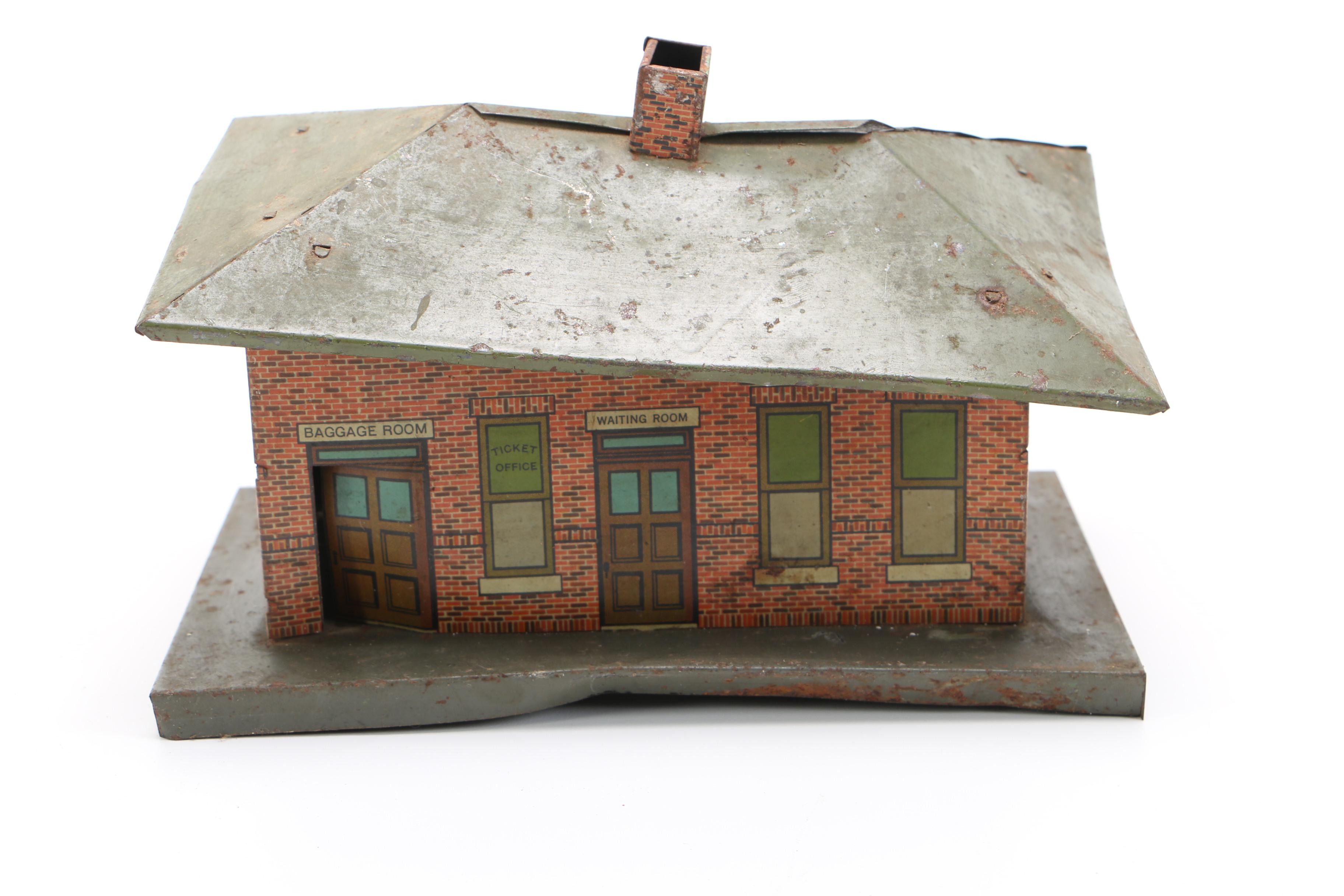 Lionel Train Buildings