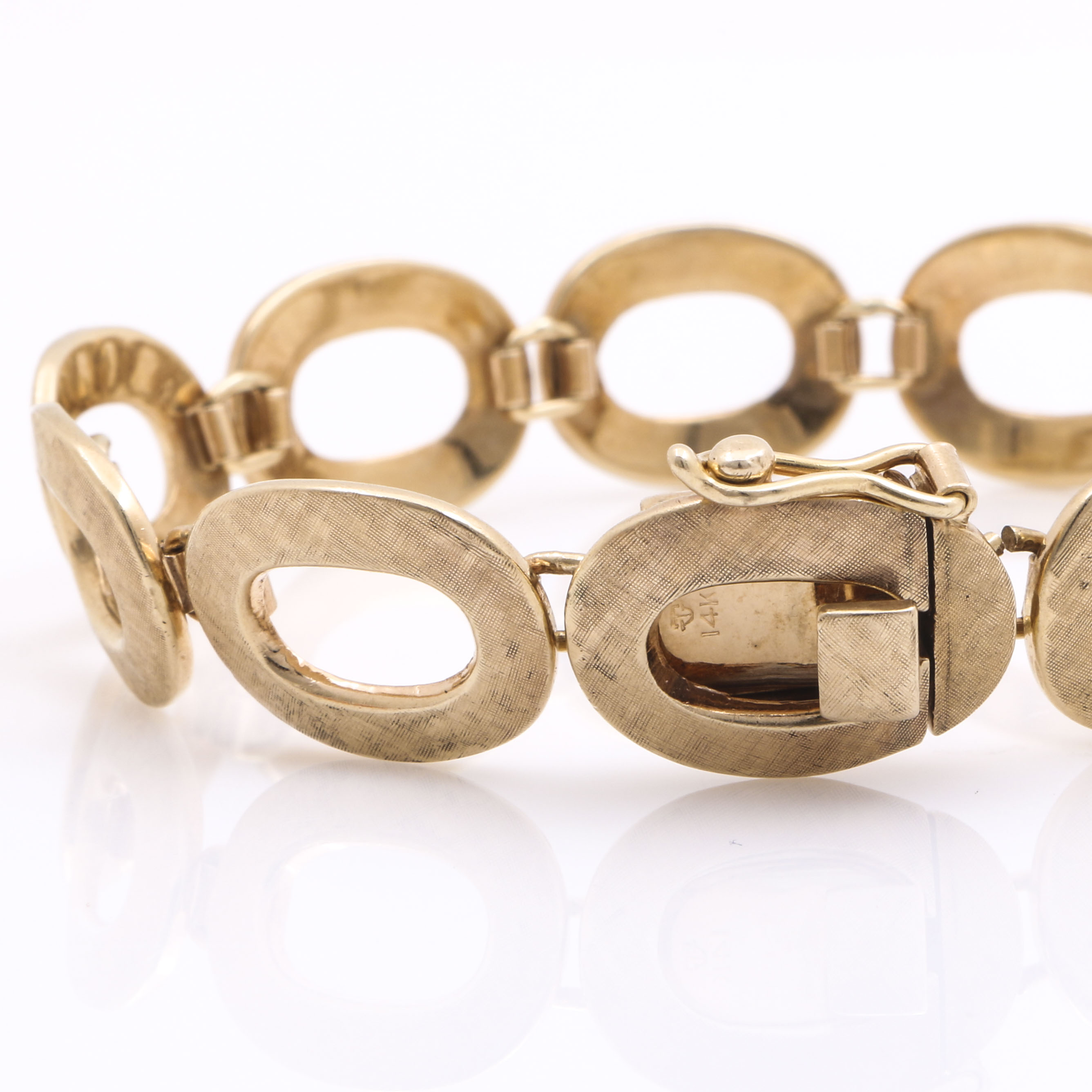 14K Yellow Gold Oval Link Bracelet