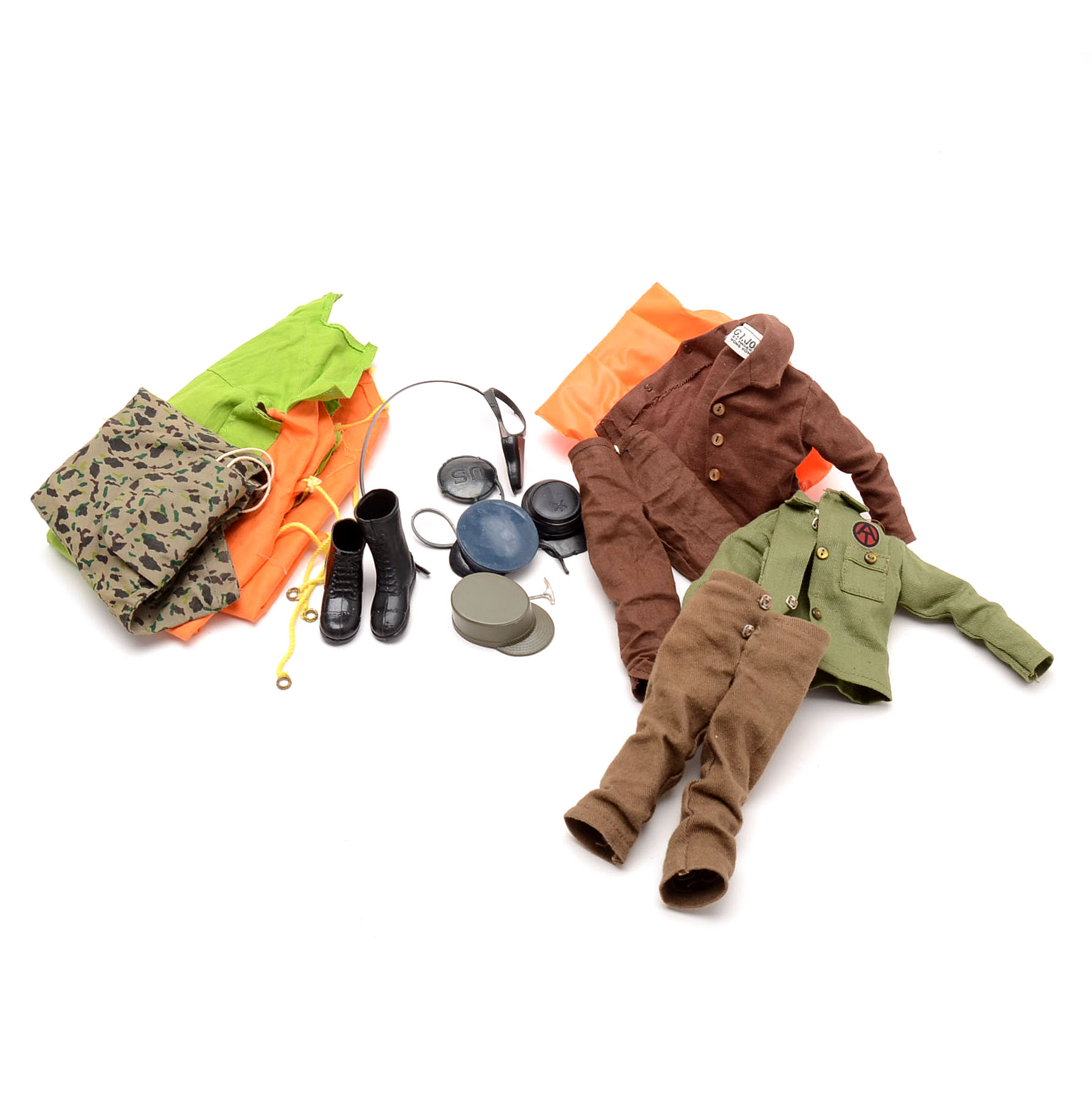 Vintage G.I.Joe with Desert Patrol Adventure Jeep and Accessories