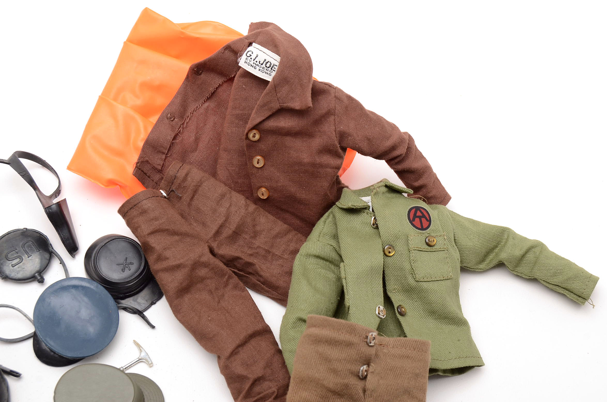 Vintage G.I.Joe with Desert Patrol Adventure Jeep and Accessories