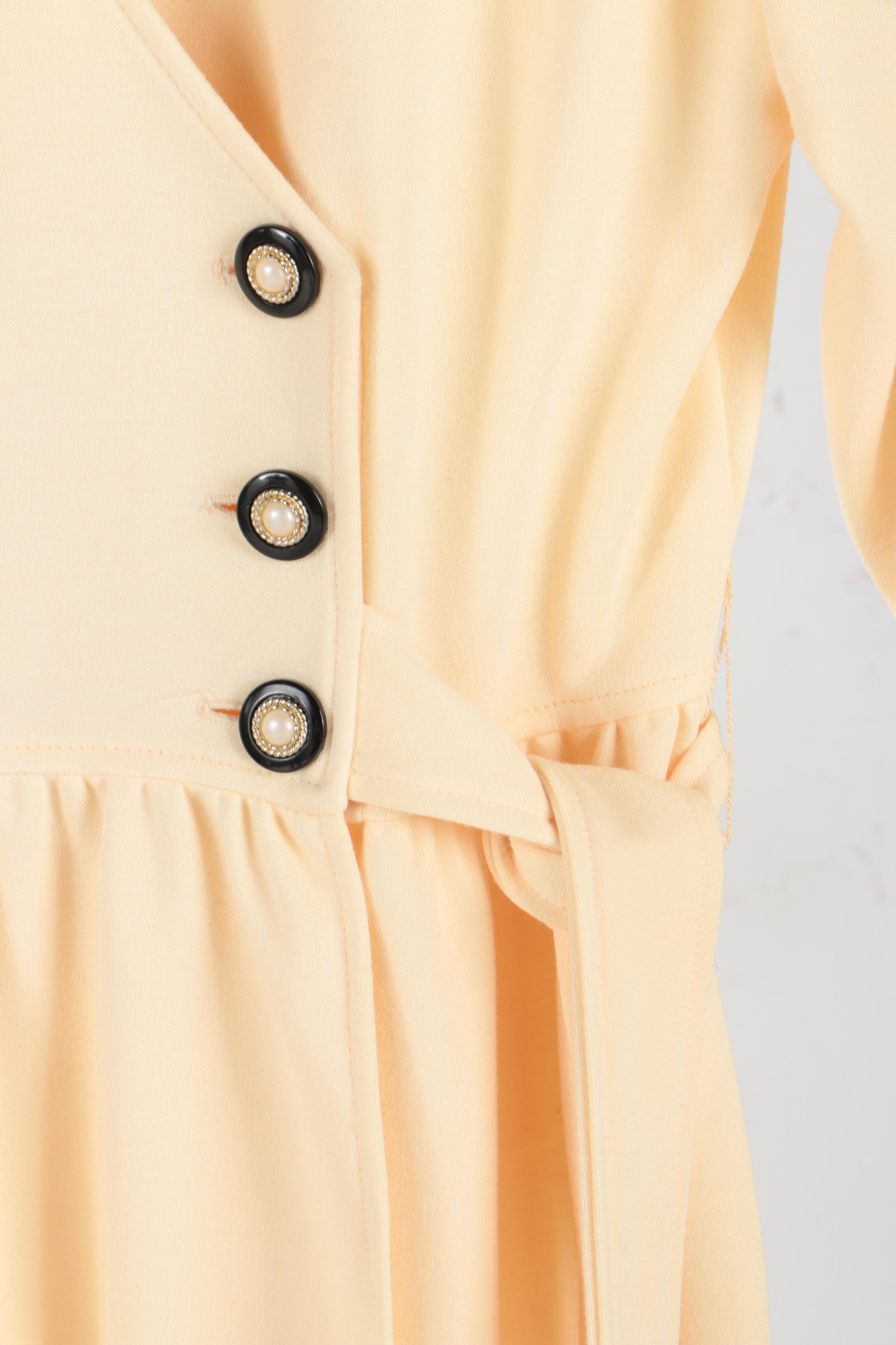 Women's Dresses Including Nancy Bracoloni