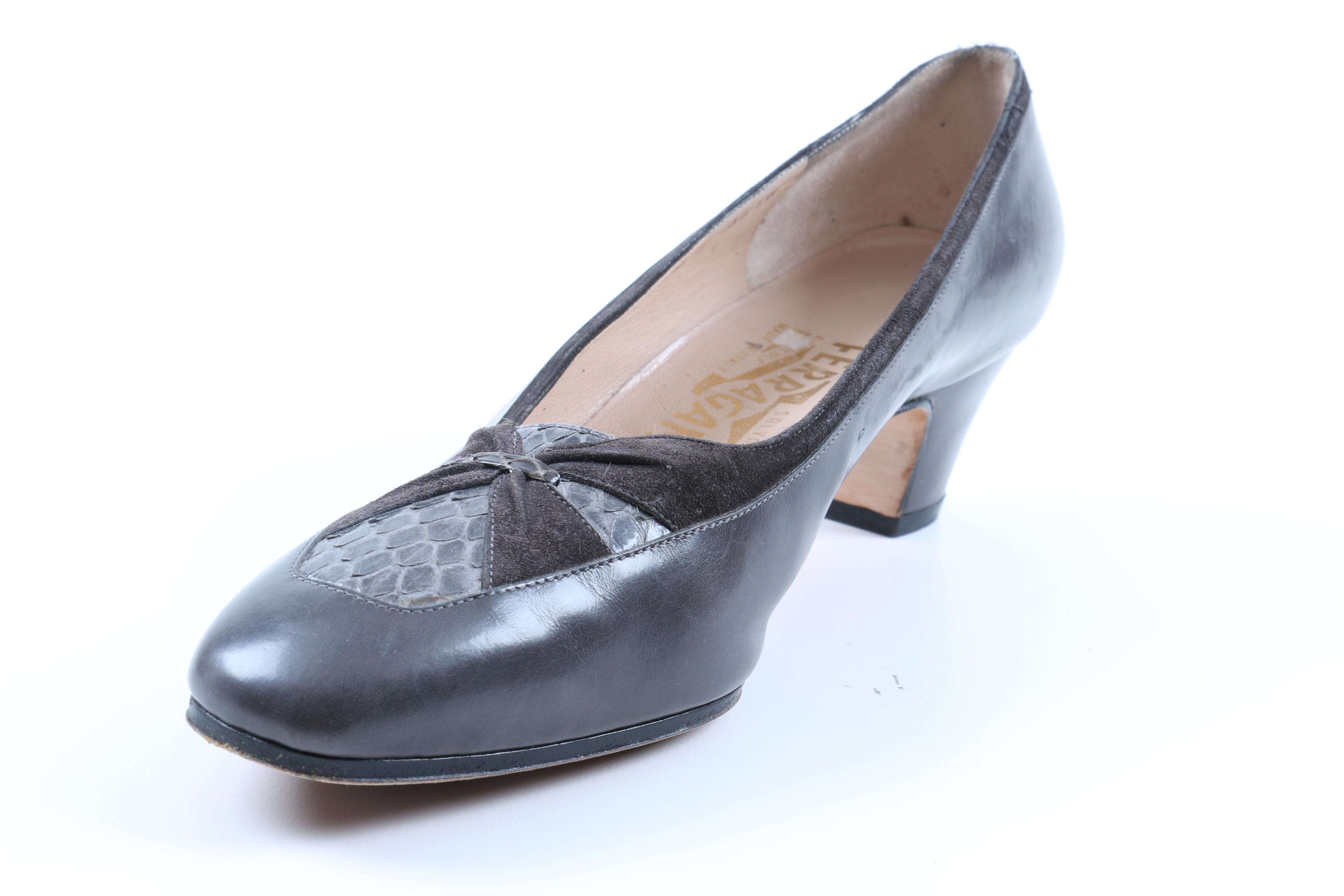 Salvatore Ferragamo Gray Pumps