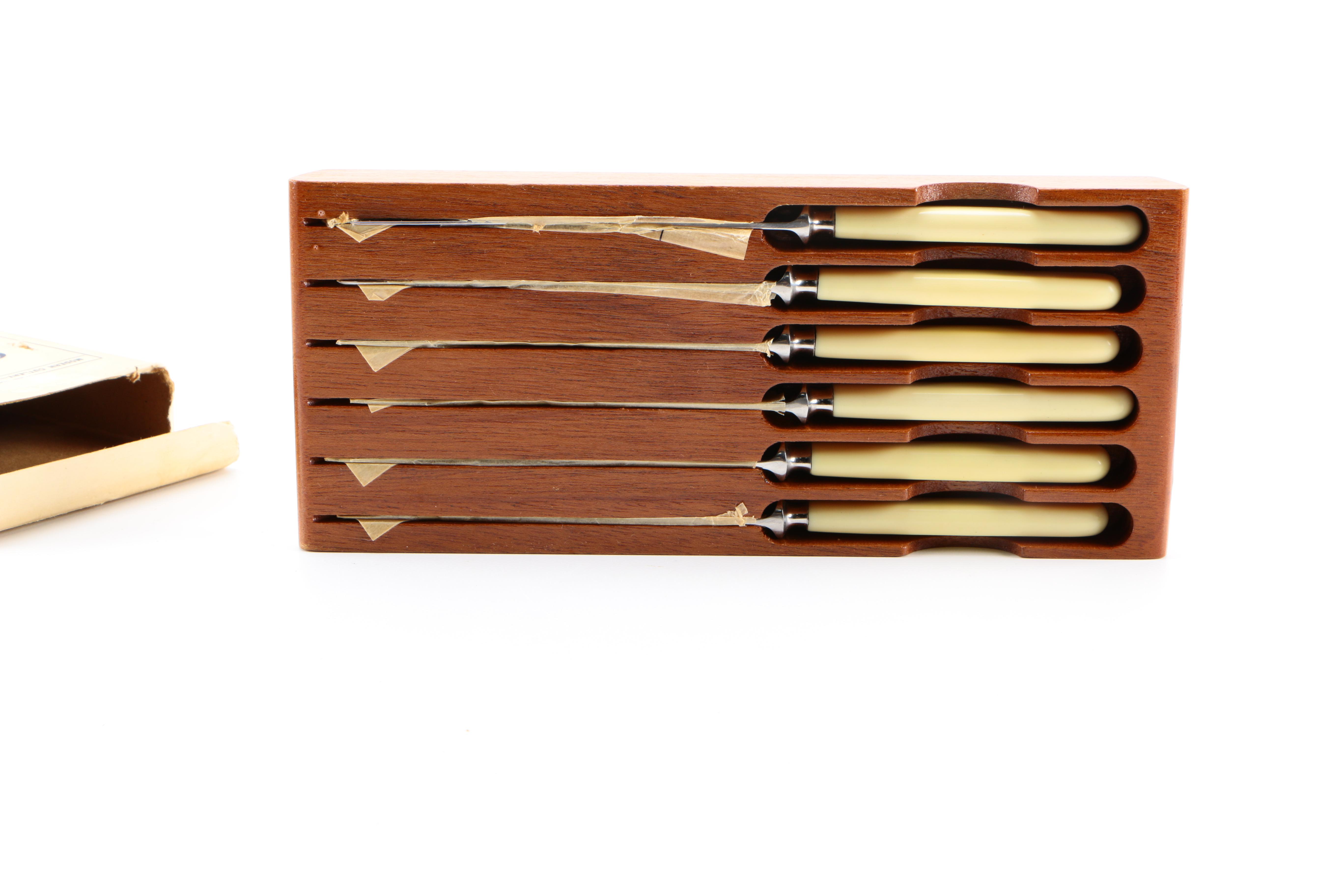 En-Bloc Stainless Steel Sheffield Steak Knives