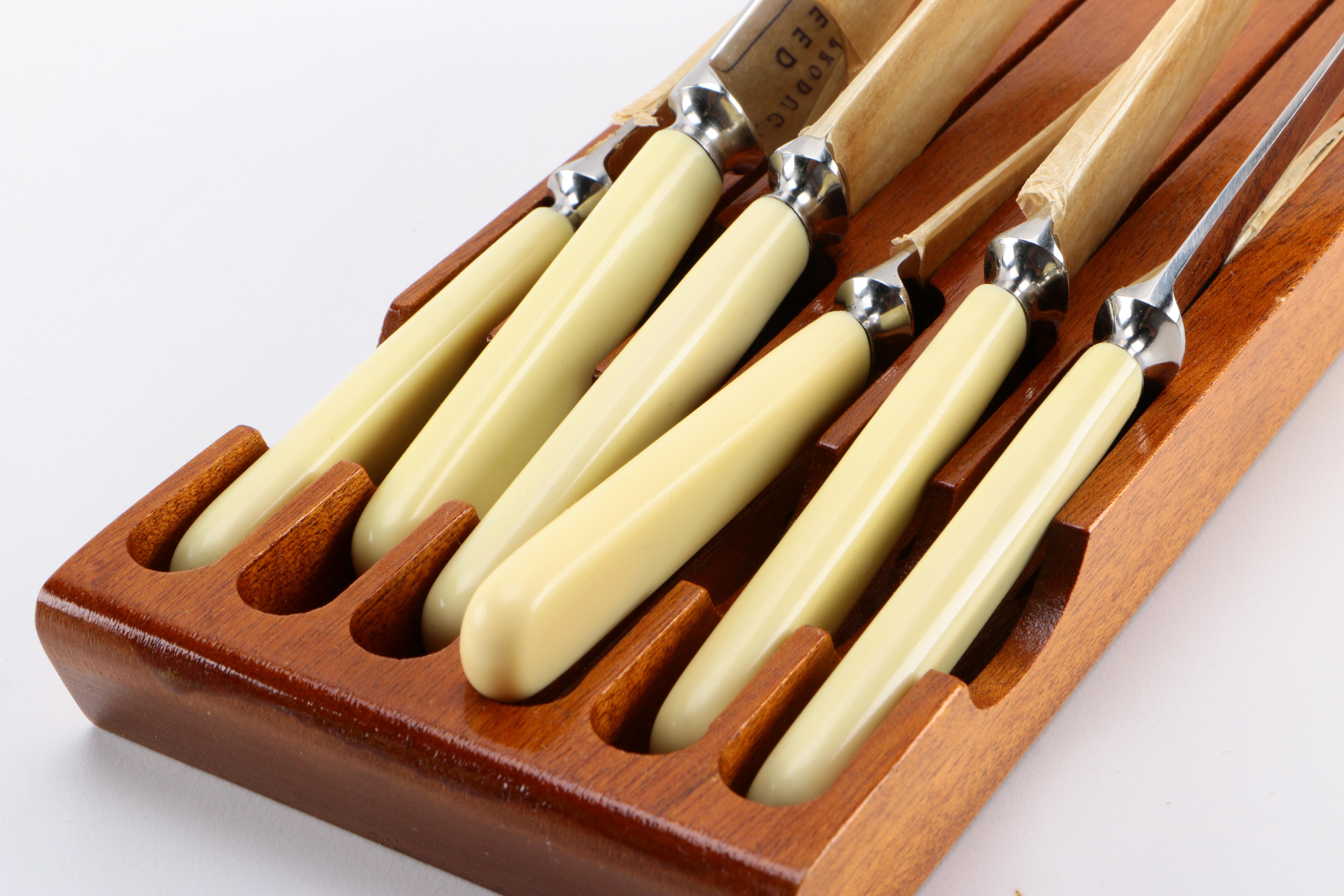 En-Bloc Stainless Steel Sheffield Steak Knives