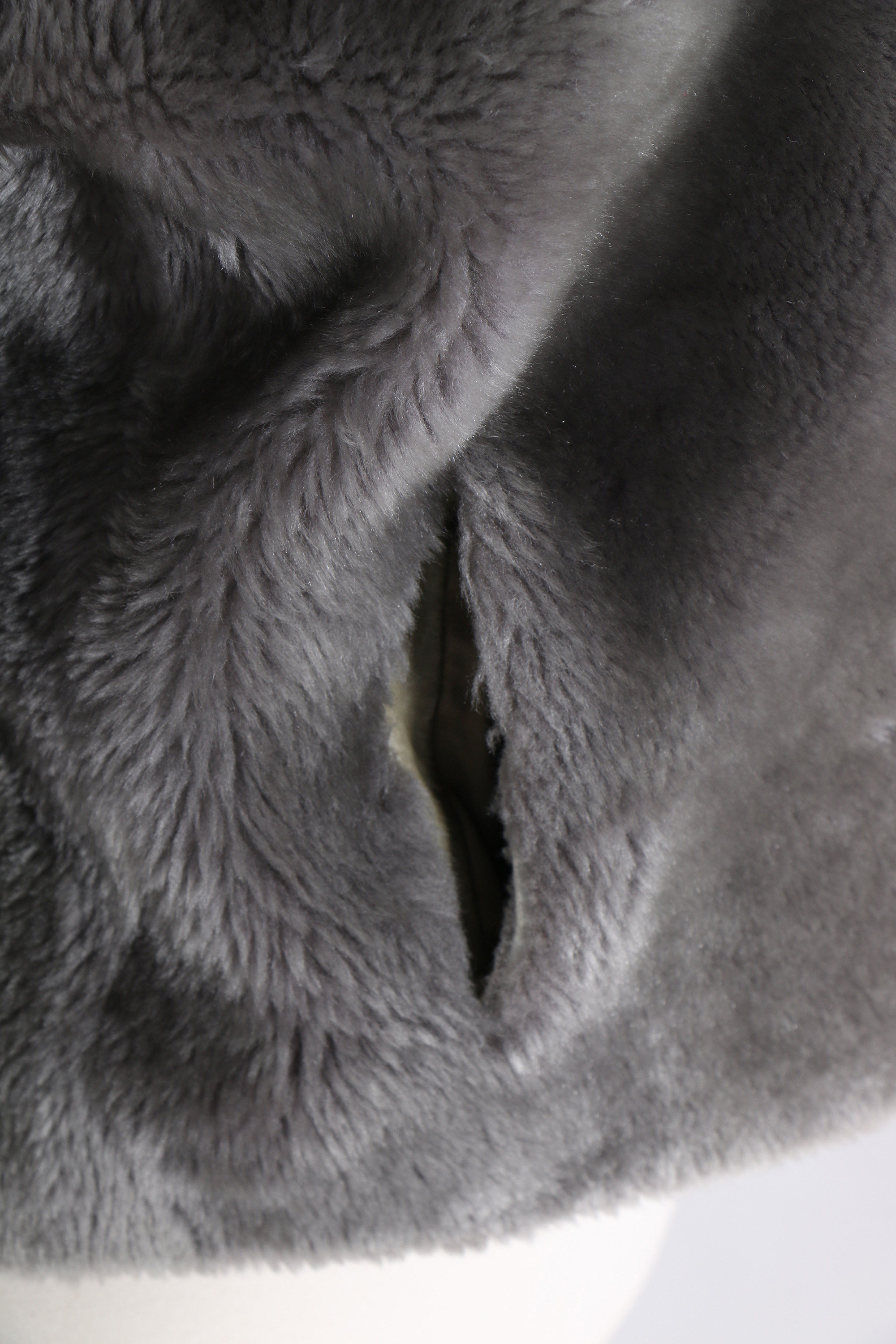 Women's Vintage Faux Fur Jacket and Leather Gloves