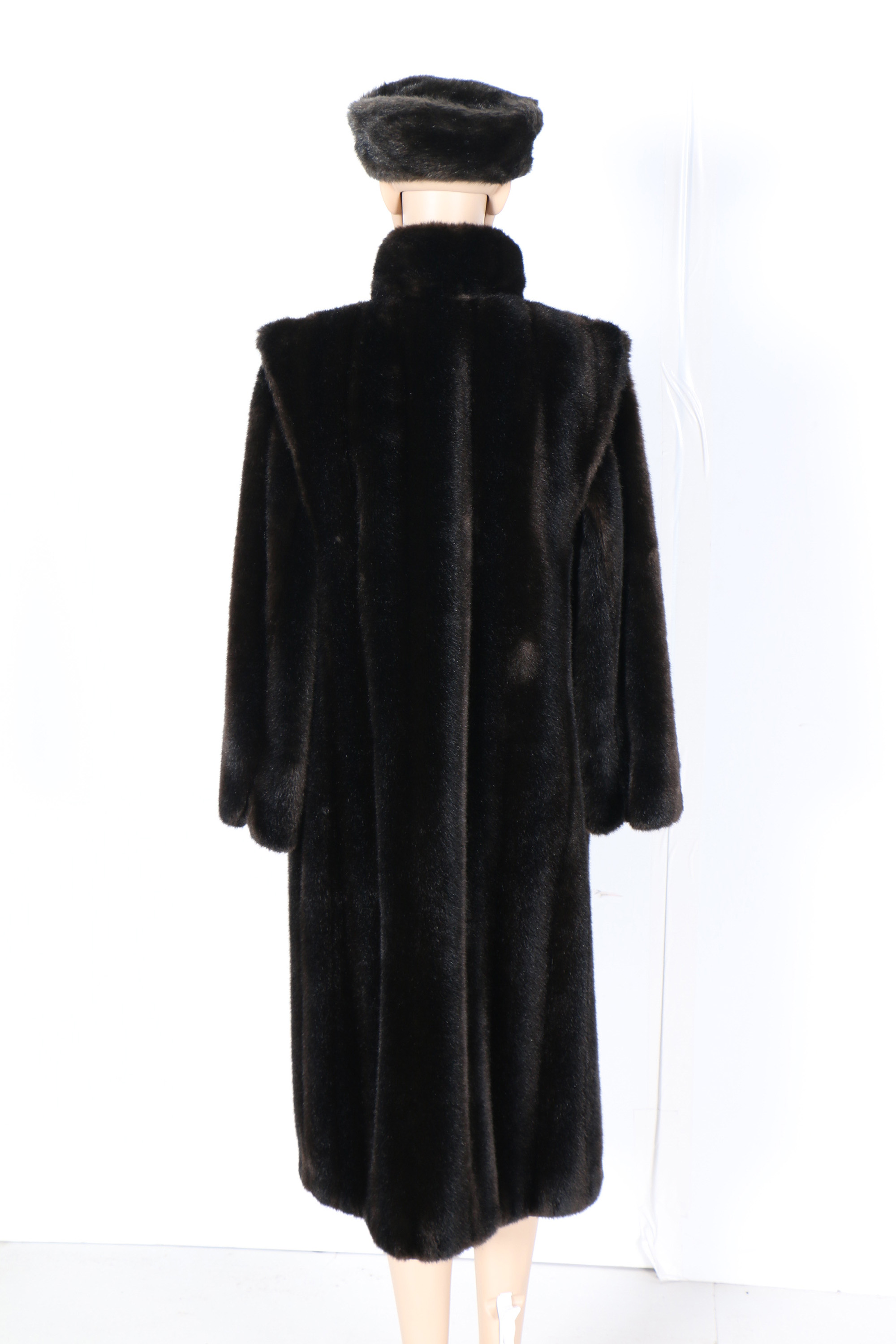 Vintage Sportowne Faux Fur Women's Dress Coat and Hat