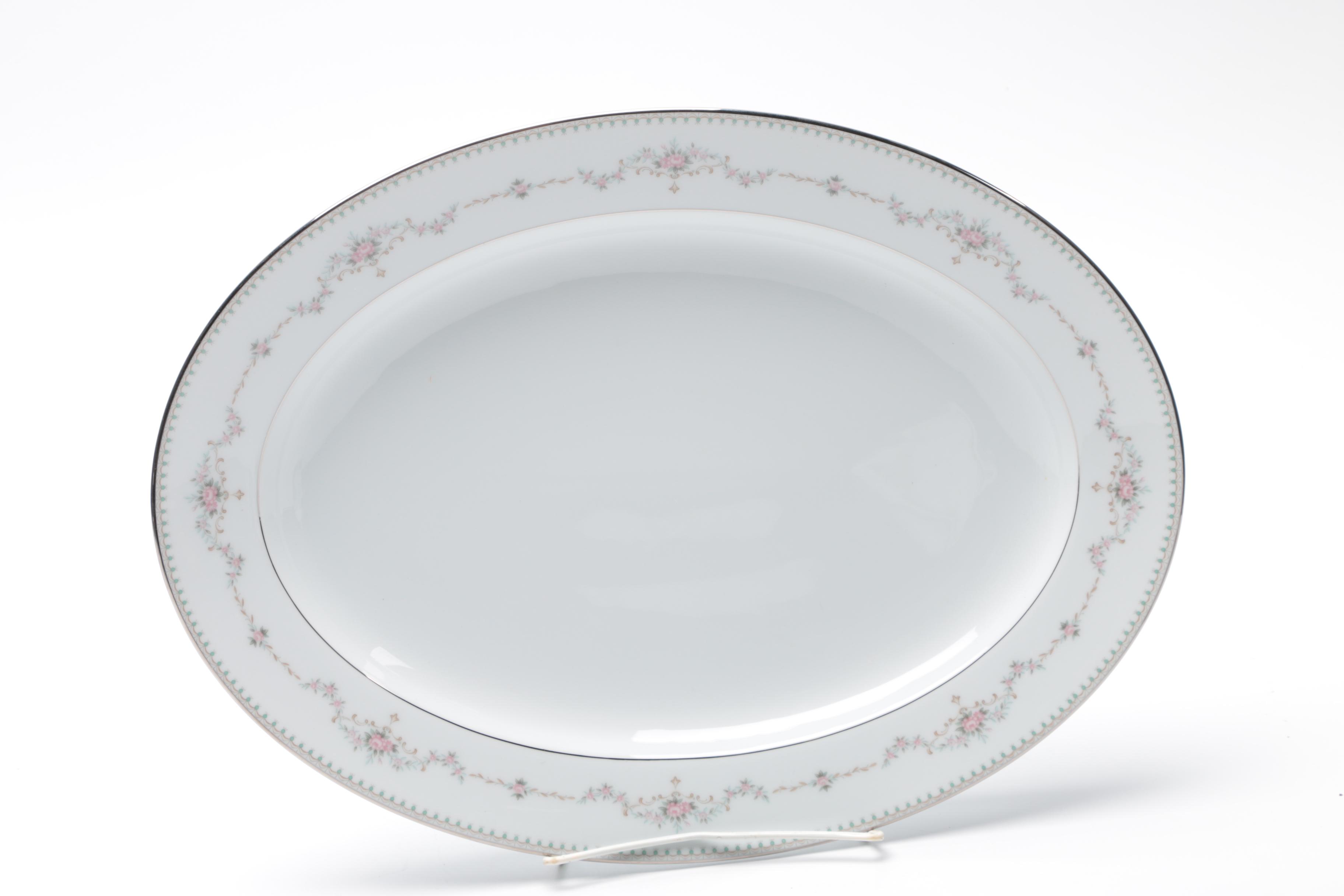 Noritake "Fairmont" Porcelain Dinner Service Circa 1960-86