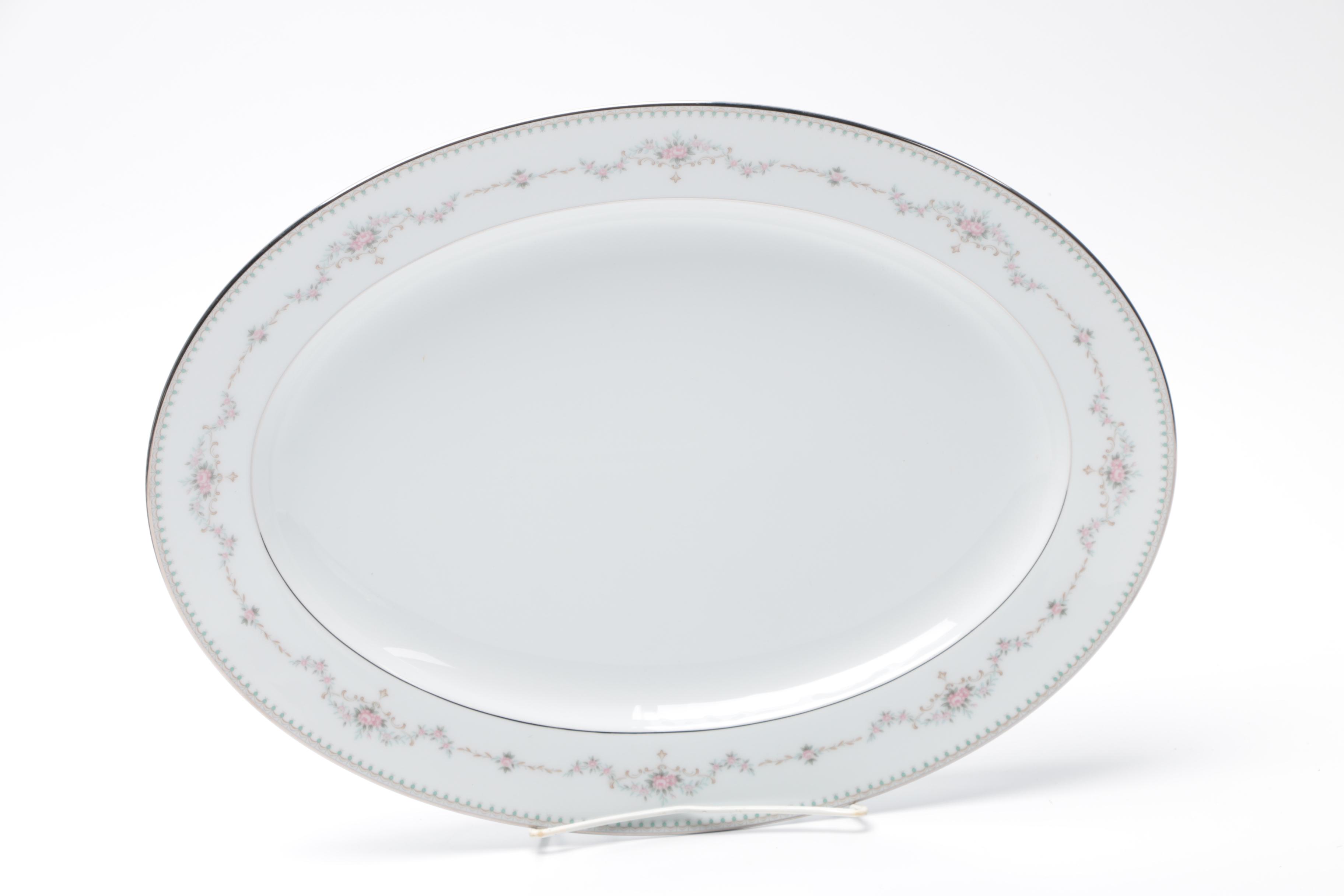 Noritake "Fairmont" Porcelain Dinner Service Circa 1960-86