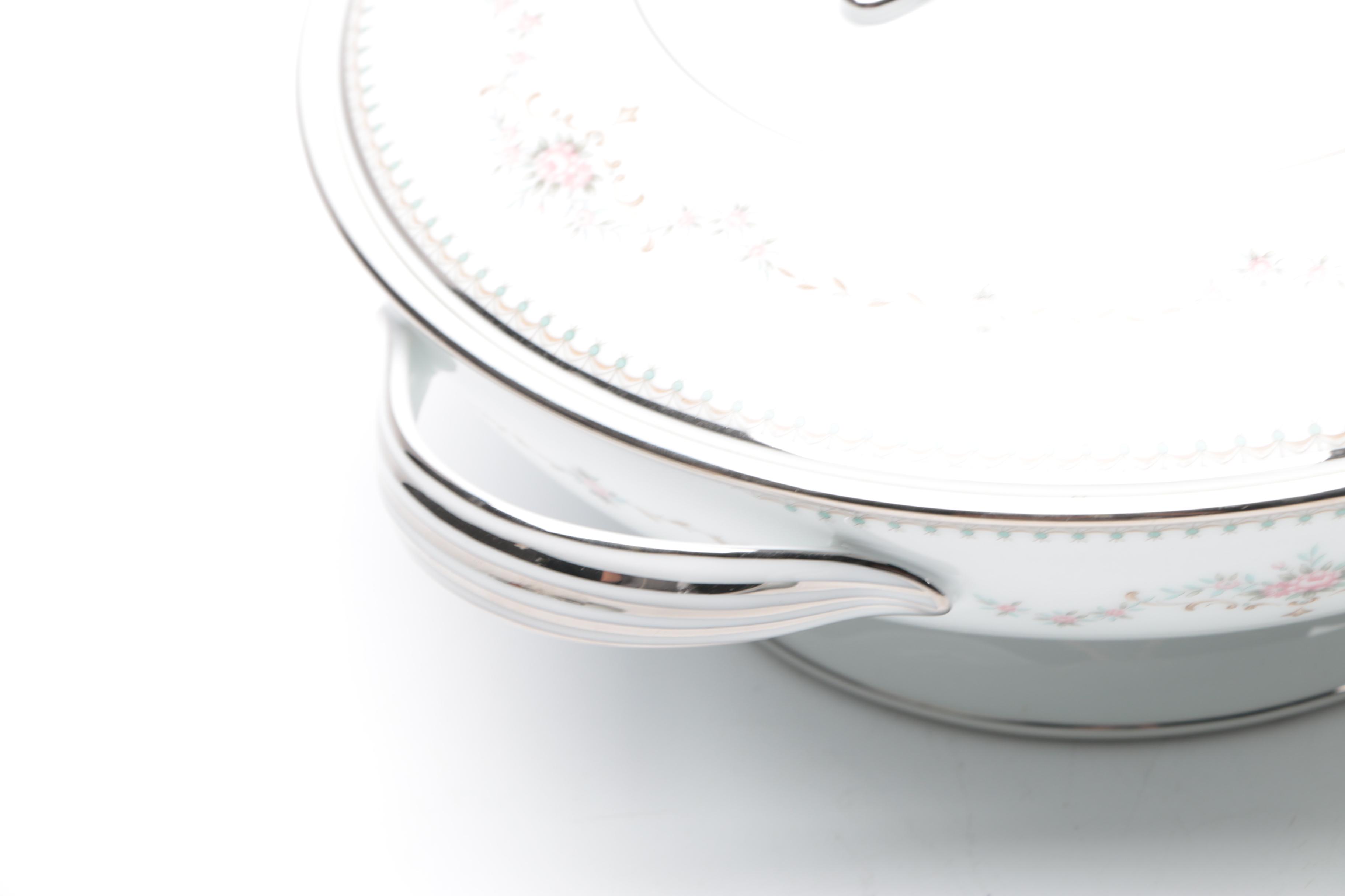 Noritake "Fairmont" Porcelain Dinner Service Circa 1960-86