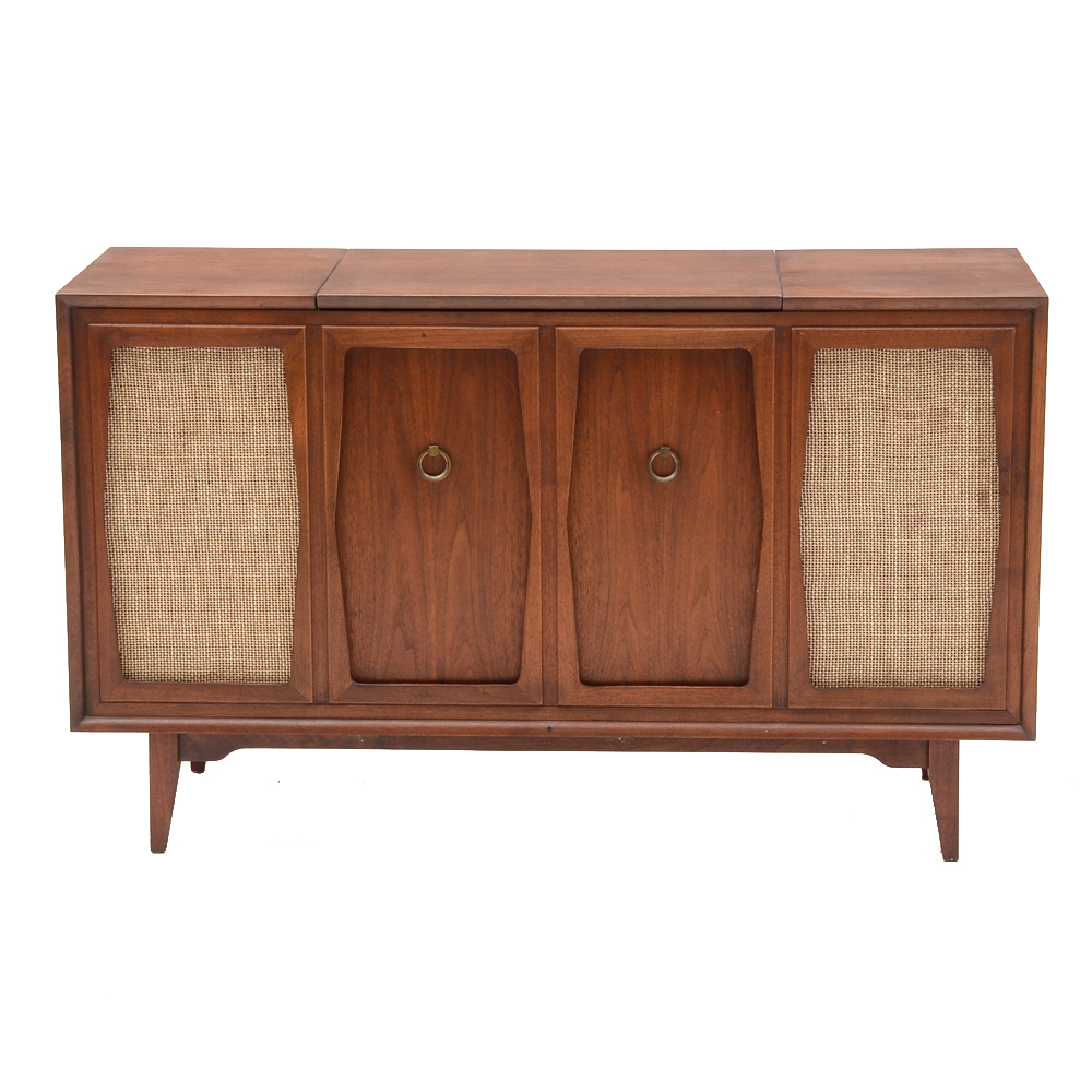 Vintage Fisher Radio Walnut Console Stereo
