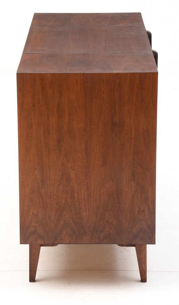 Vintage Fisher Radio Walnut Console Stereo