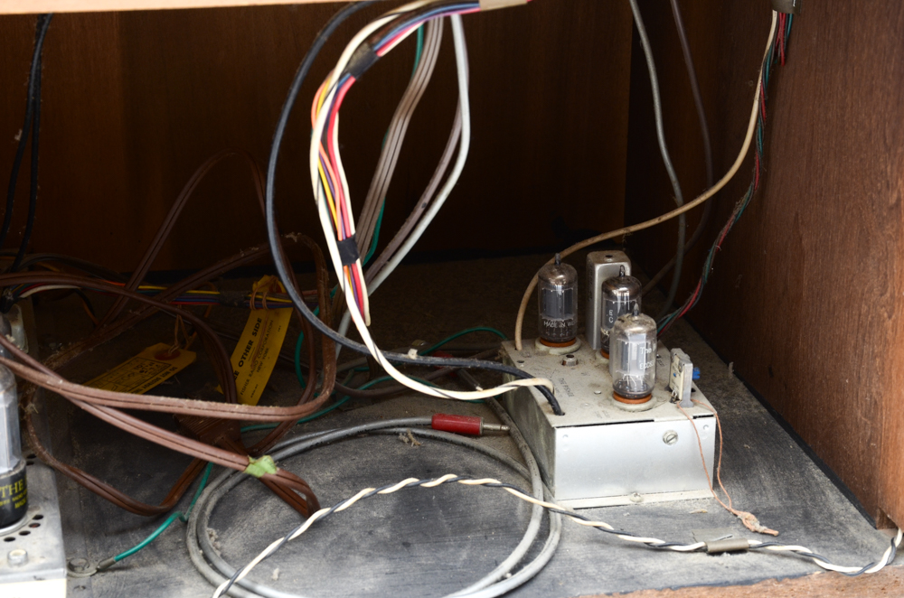 Vintage Fisher Radio Walnut Console Stereo