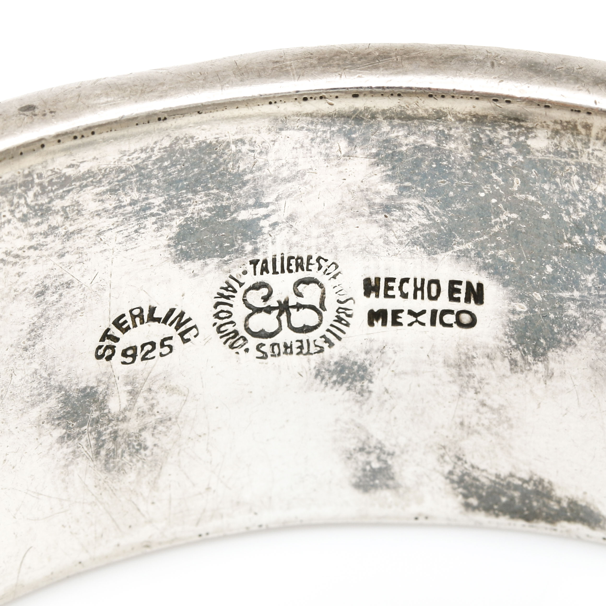 Talleres de Los Ballesteros of Taxco Mexico Sterling Silver Bangle Bracelet