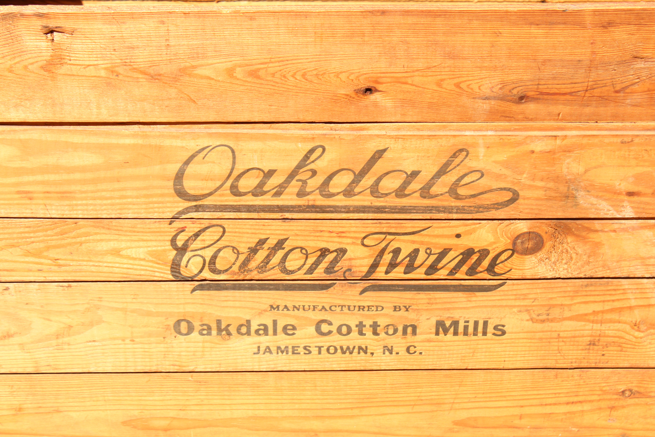 Antique Oakdale Cotton Twine Crate
