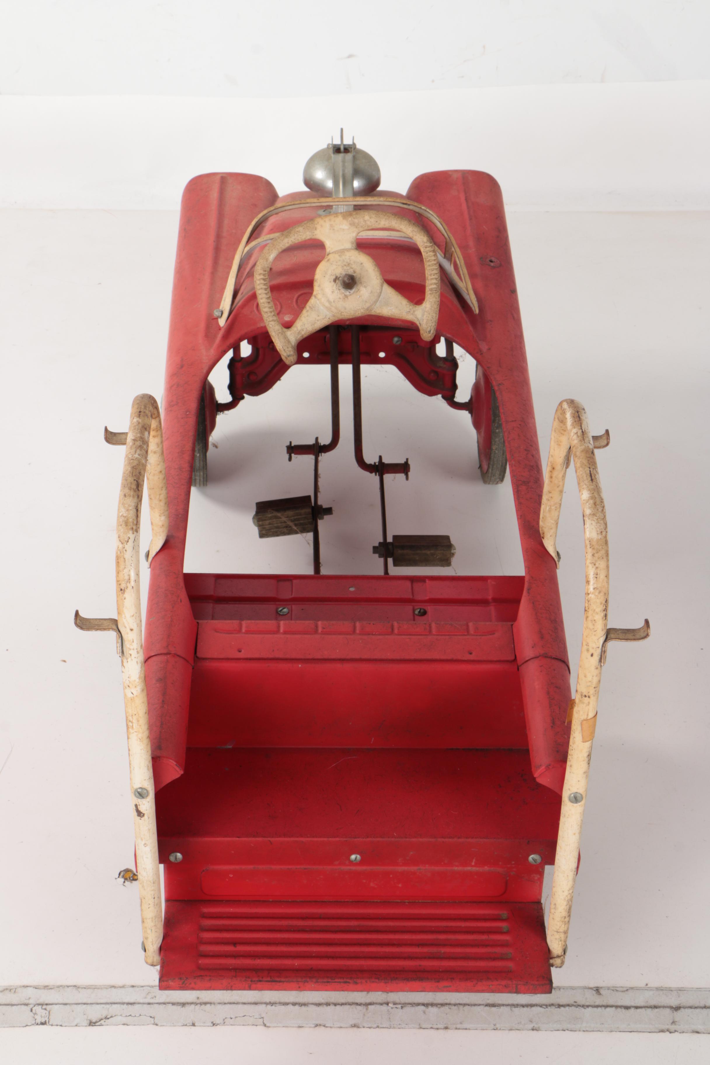 Vintage Murray Fire Engine Pedal Car