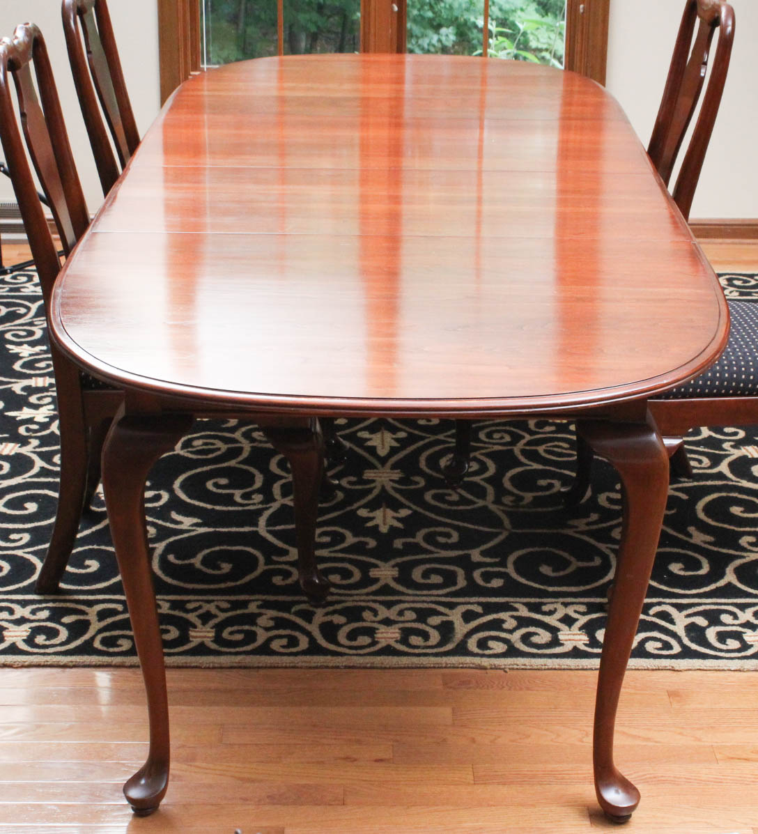 Queen Anne Style Cherry Dining Set by Knob Creek