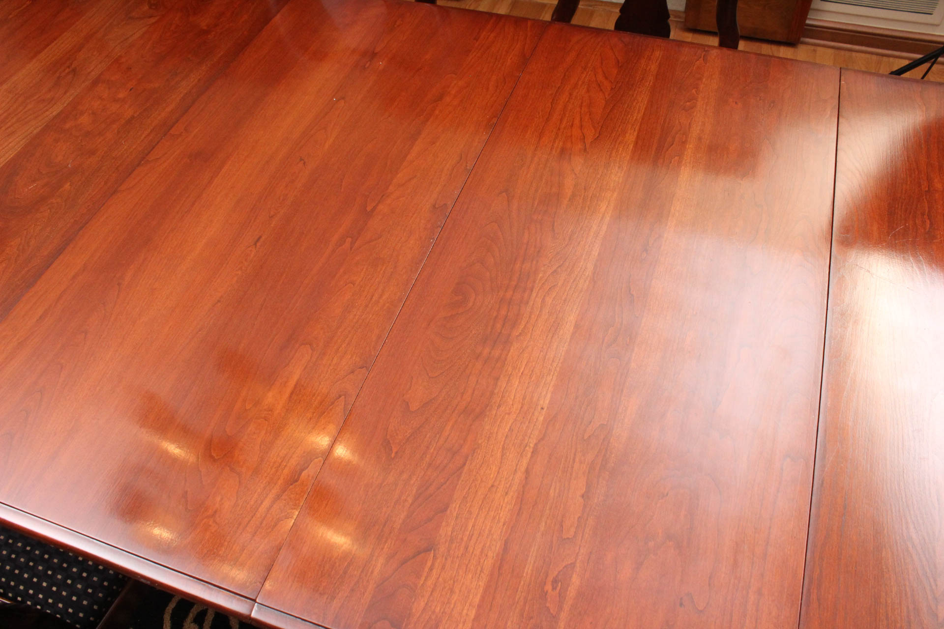 Queen Anne Style Cherry Dining Set by Knob Creek