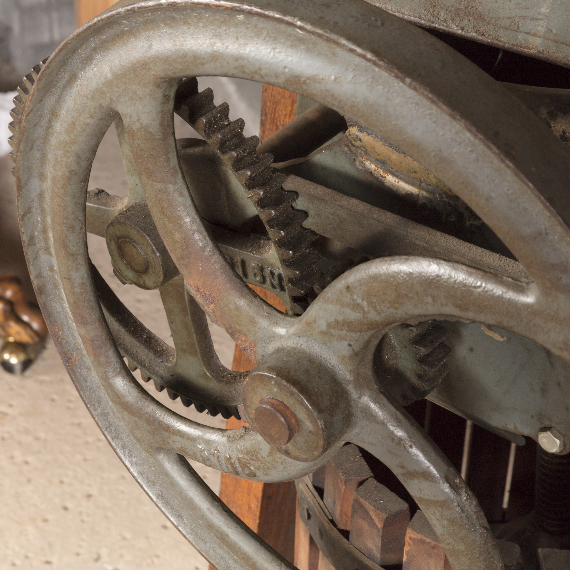 Vintage Single Tub Fruit Press