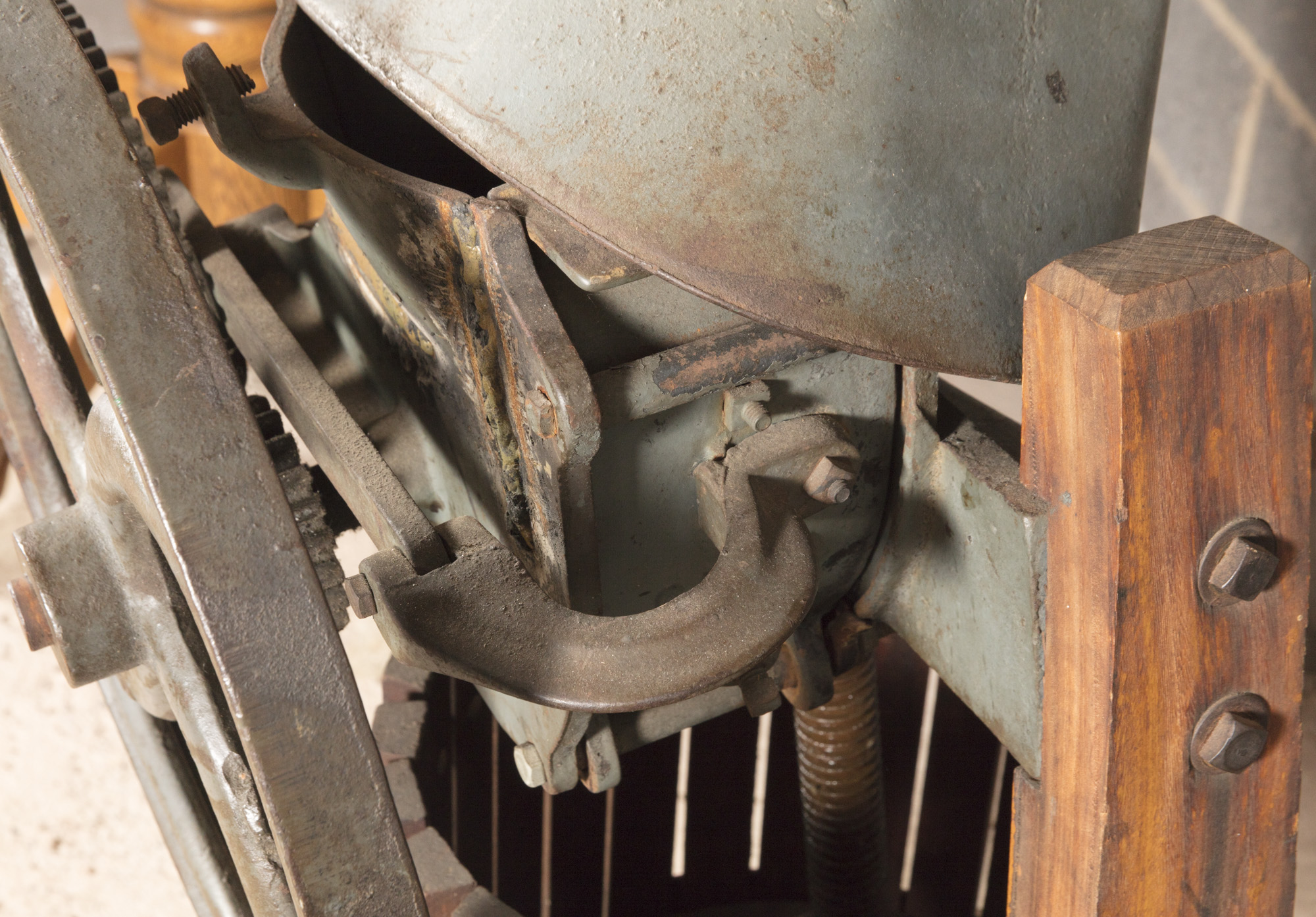 Vintage Single Tub Fruit Press