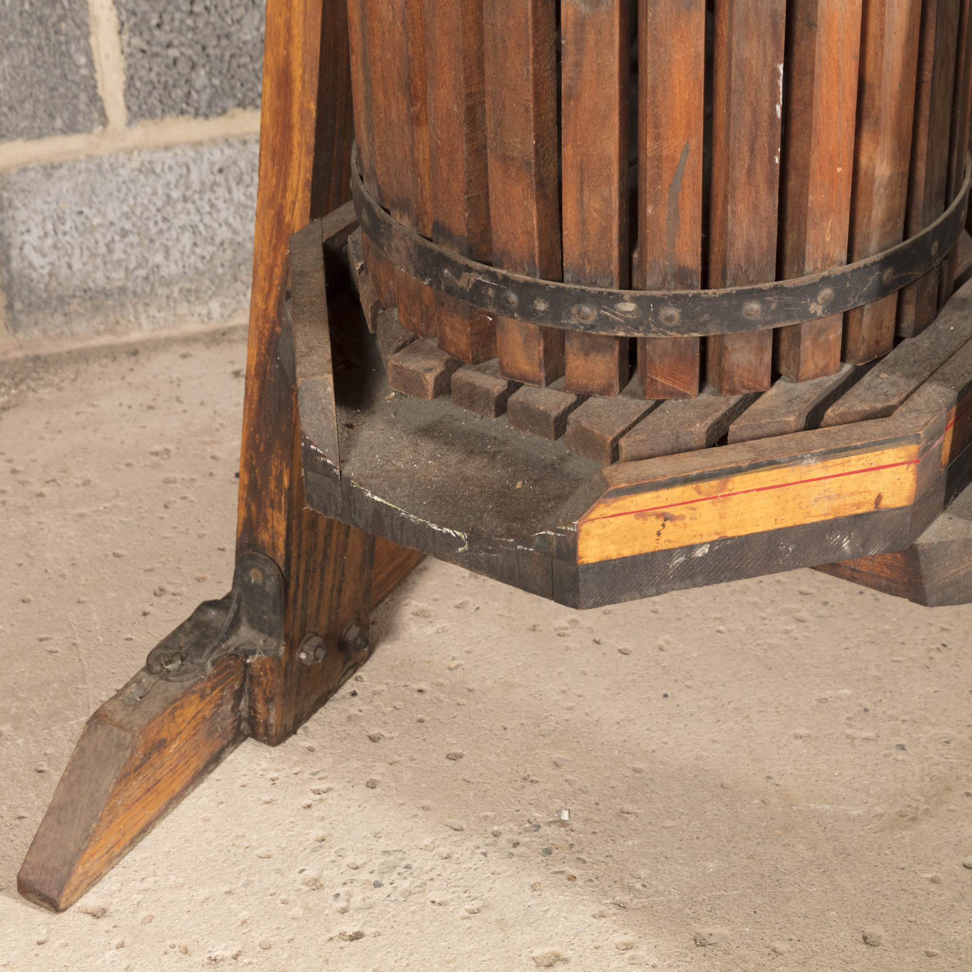 Vintage Single Tub Fruit Press