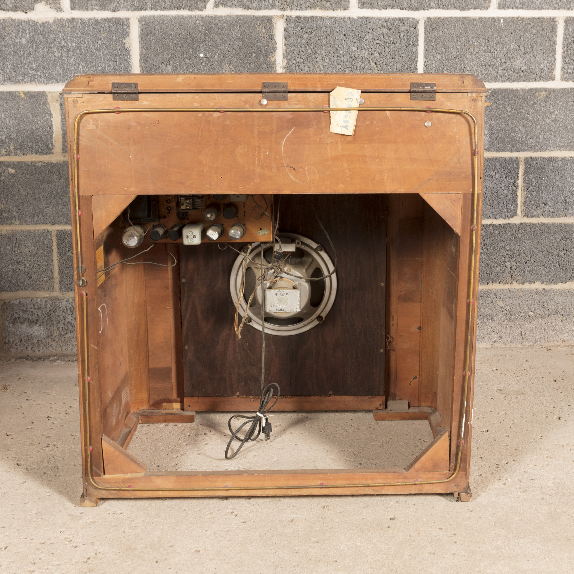 Crosley Radio with Turntable in Wooden Cabinet