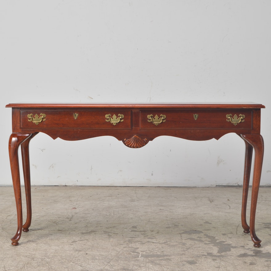 American Drew Queen Anne Style Mahogany Sofa Table