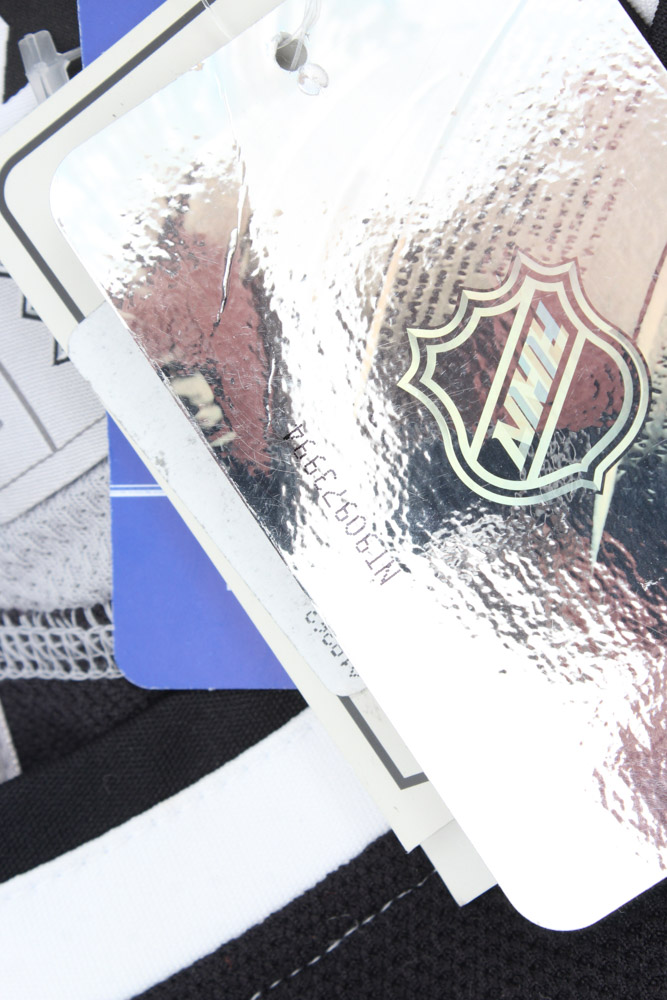 Los Angeles Kings Offical NHL Jerseys and Shirt