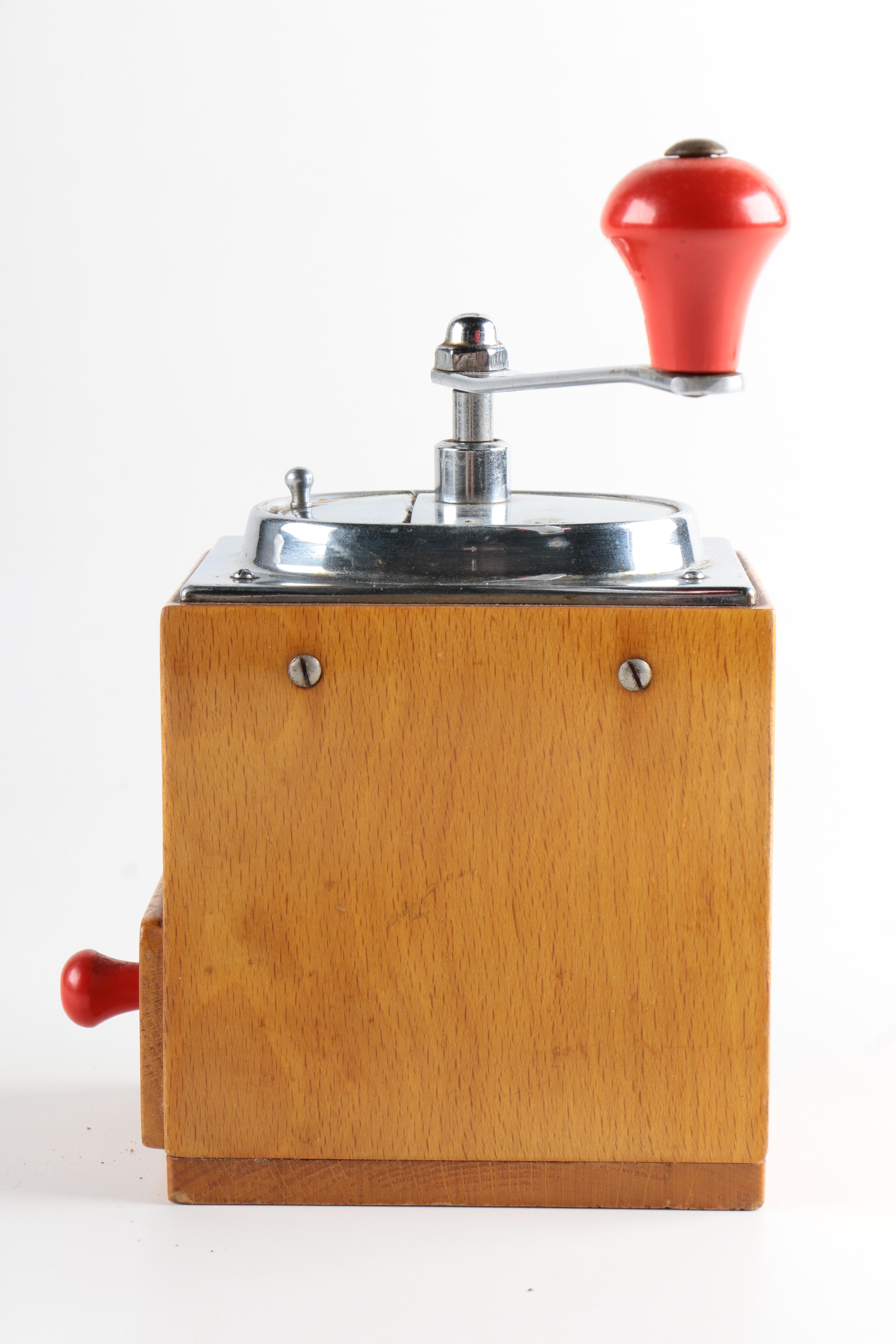 Vintage Art Deco Style Kym Mokka Coffee Grinder