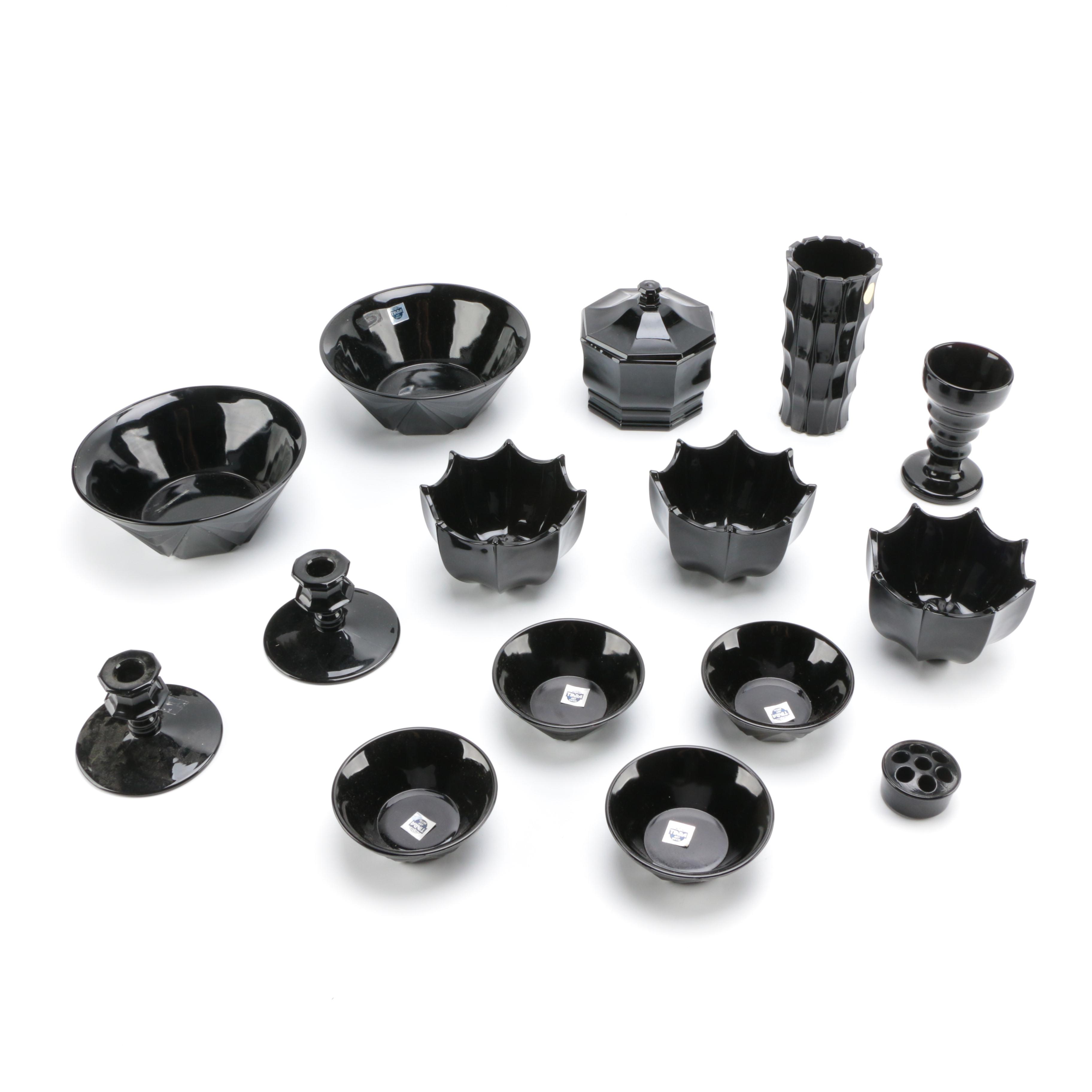 Tiara Exclusives "Art Deco" Black Amethyst Glass Circa 1970