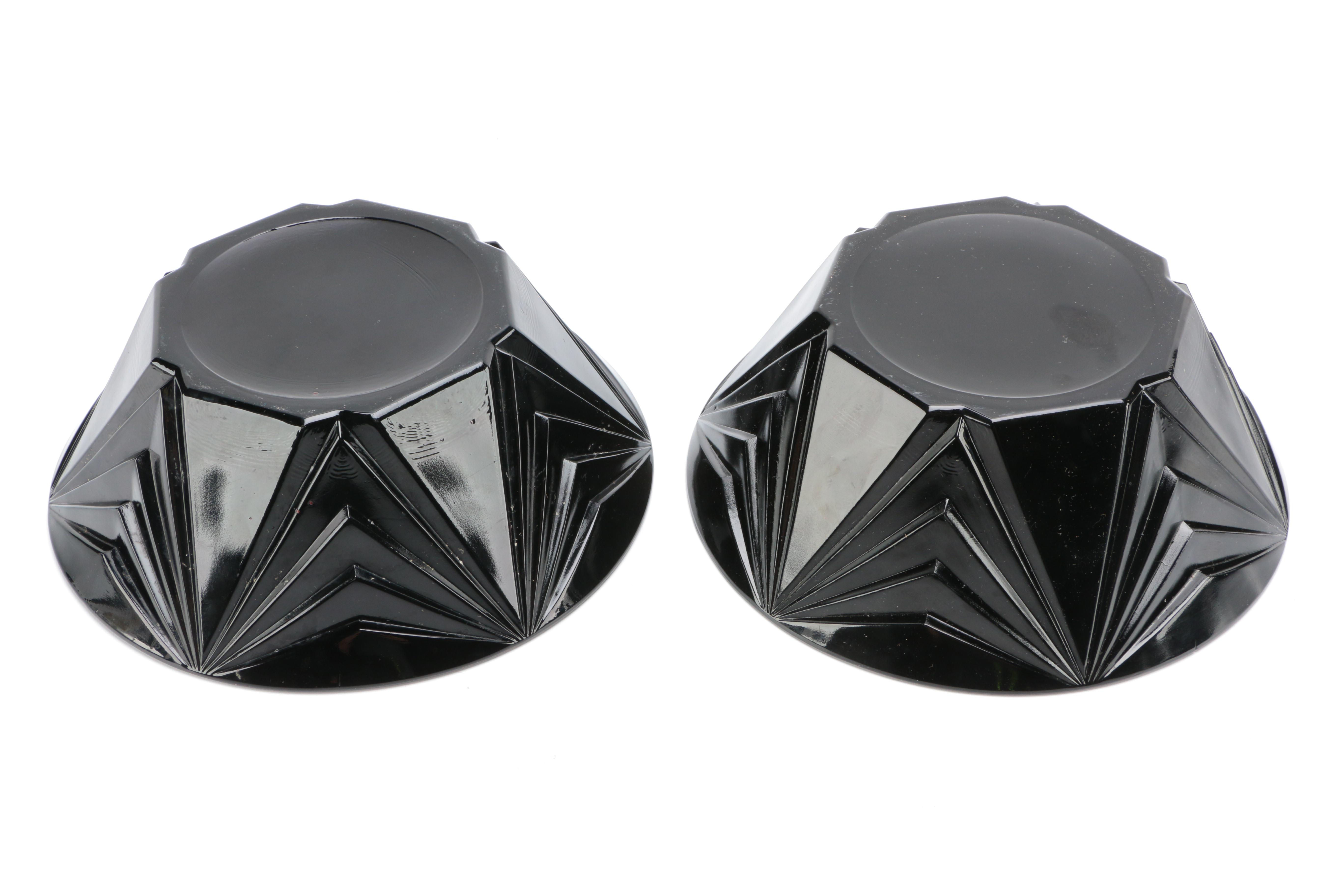 Tiara Exclusives "Art Deco" Black Amethyst Glass Circa 1970