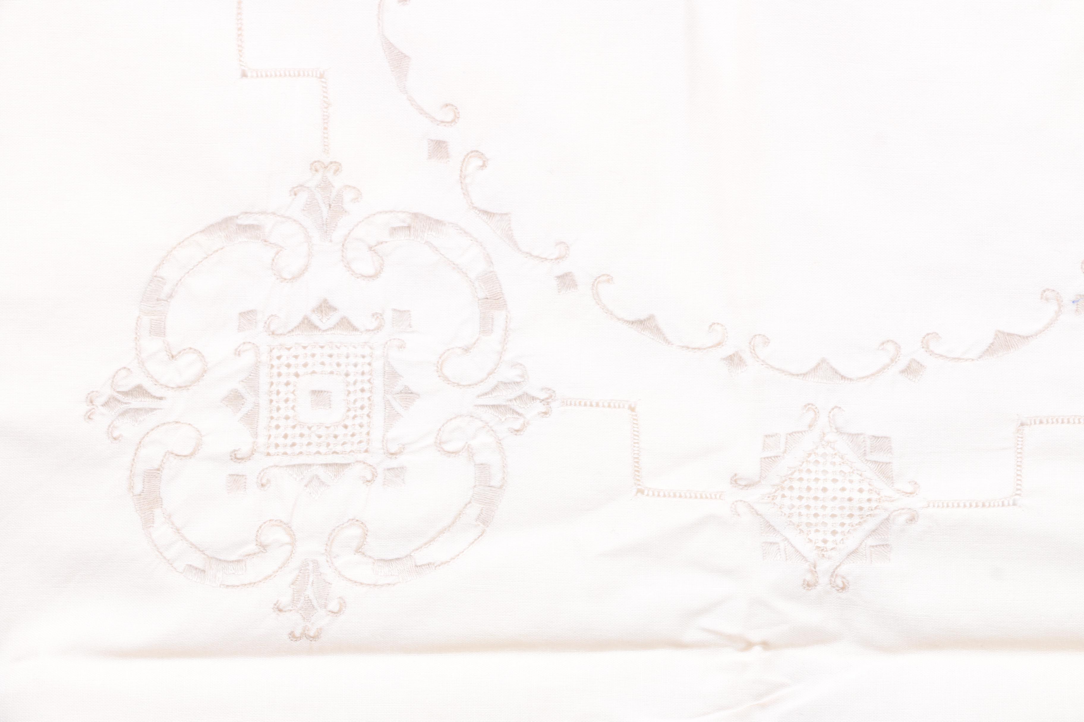 Linen Tablecloths