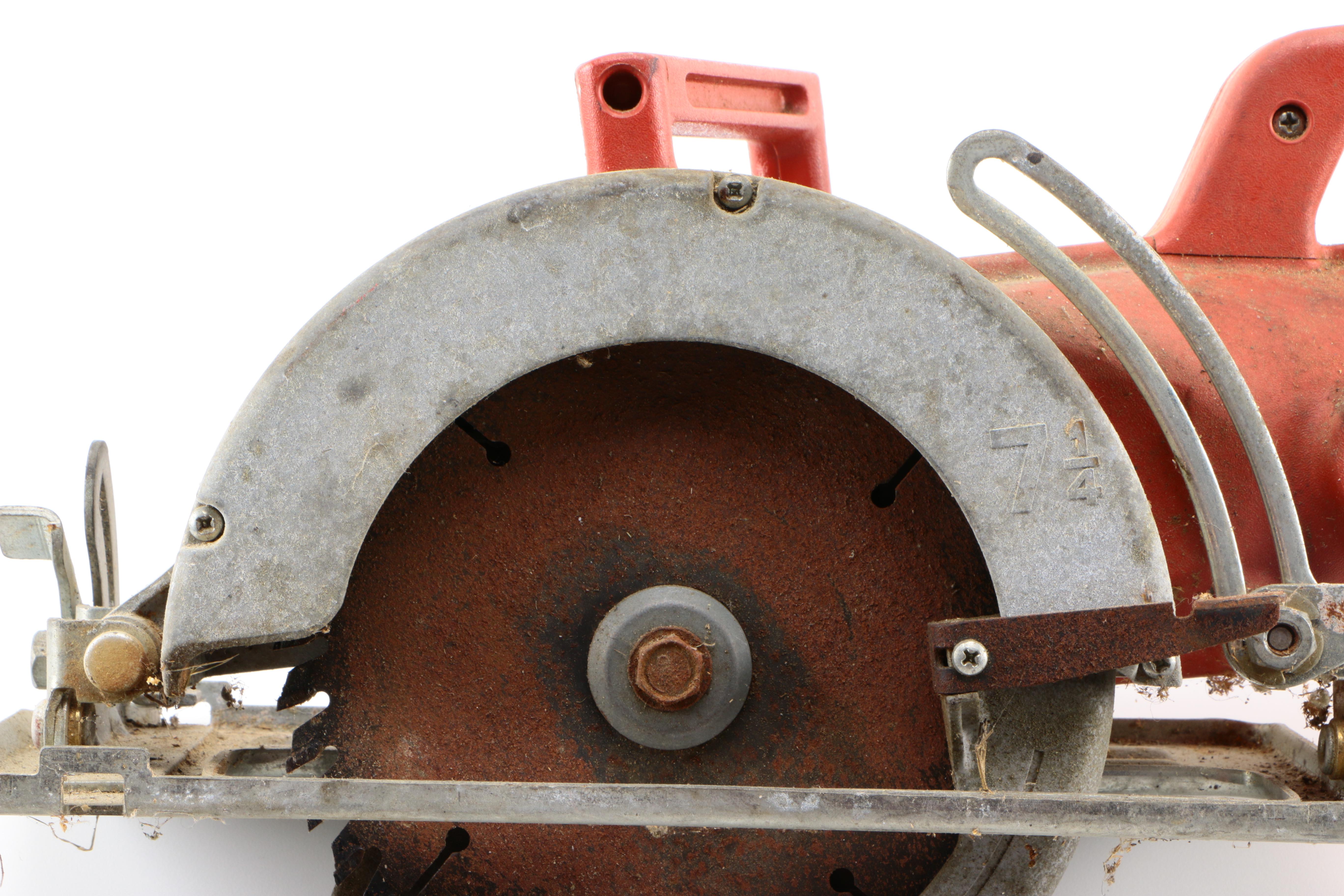 MIlwaukee Circular Saw