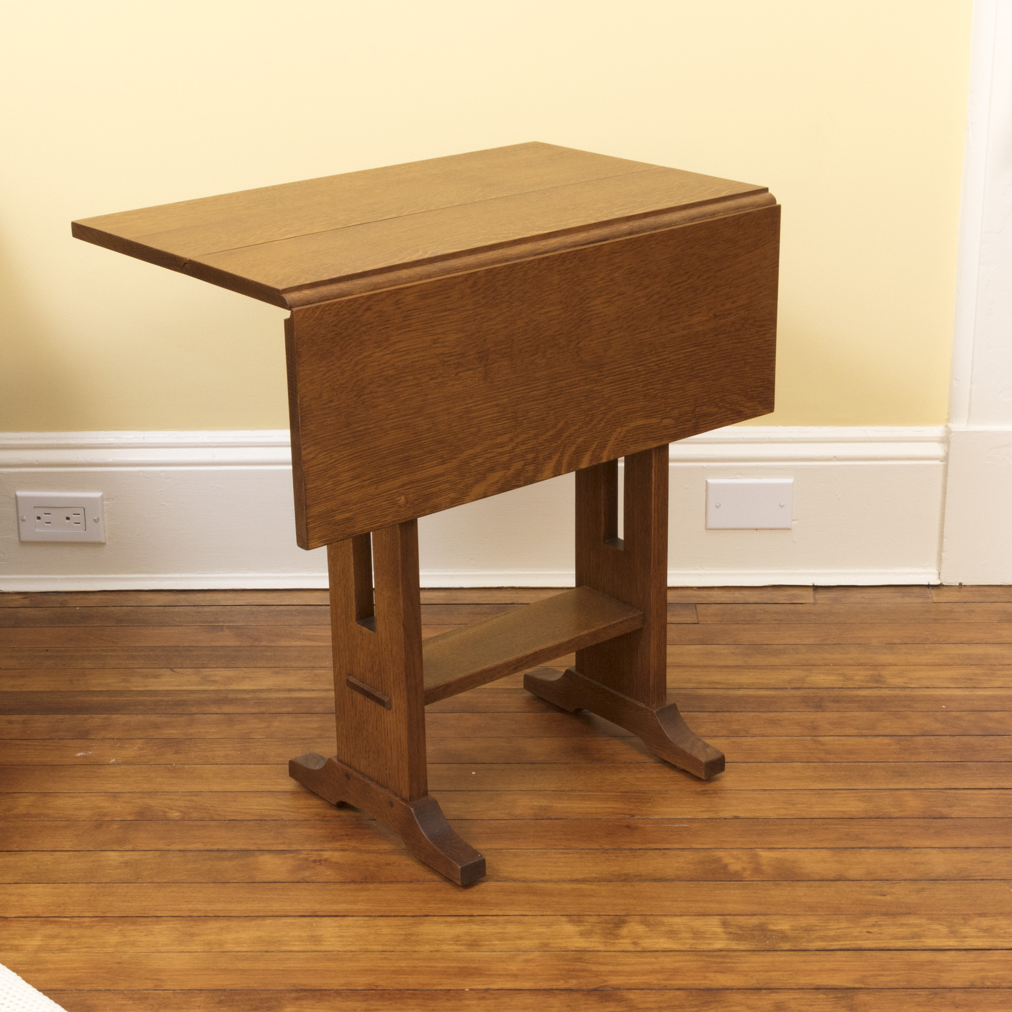 Stickley Drop-leaf Side Table