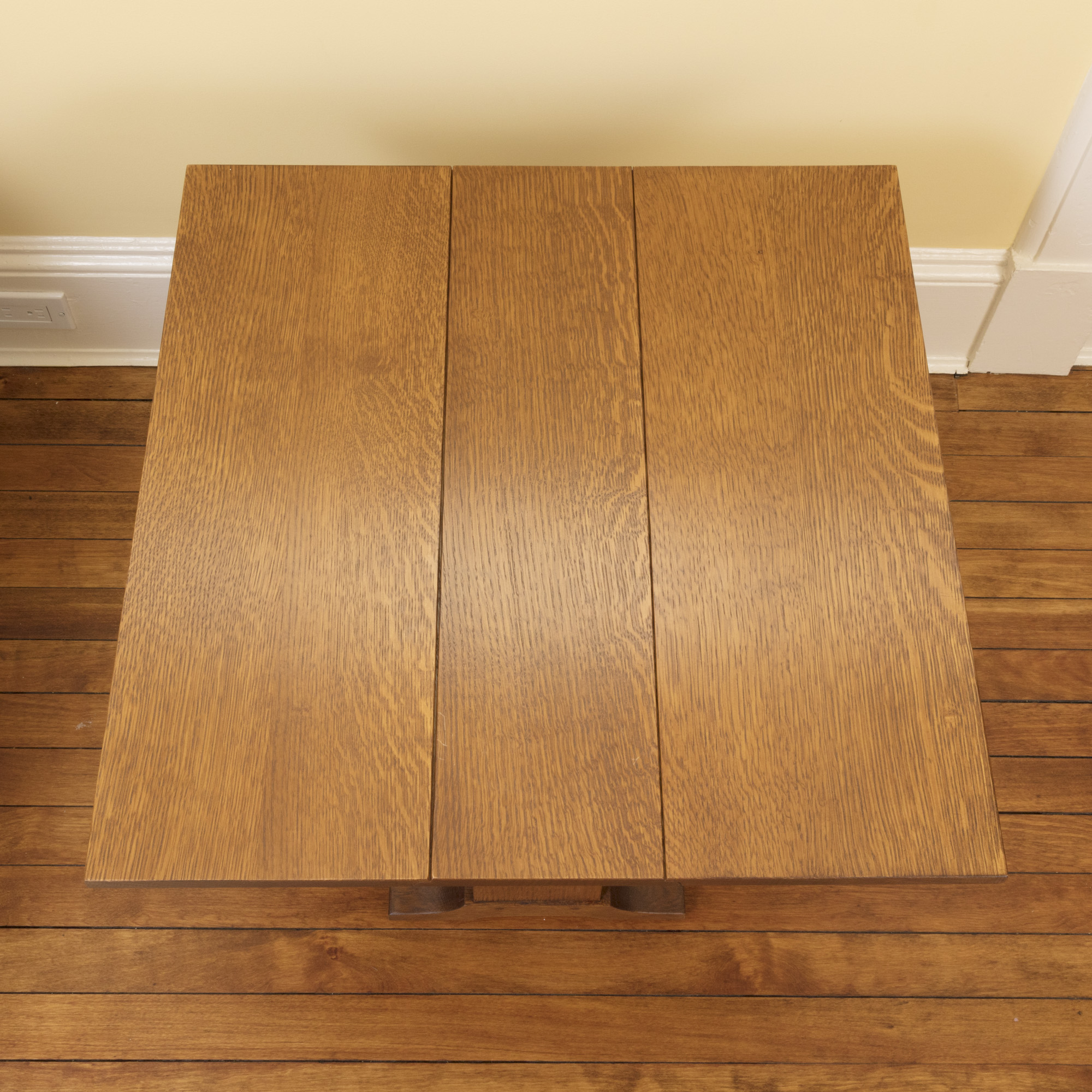 Stickley Drop-leaf Side Table