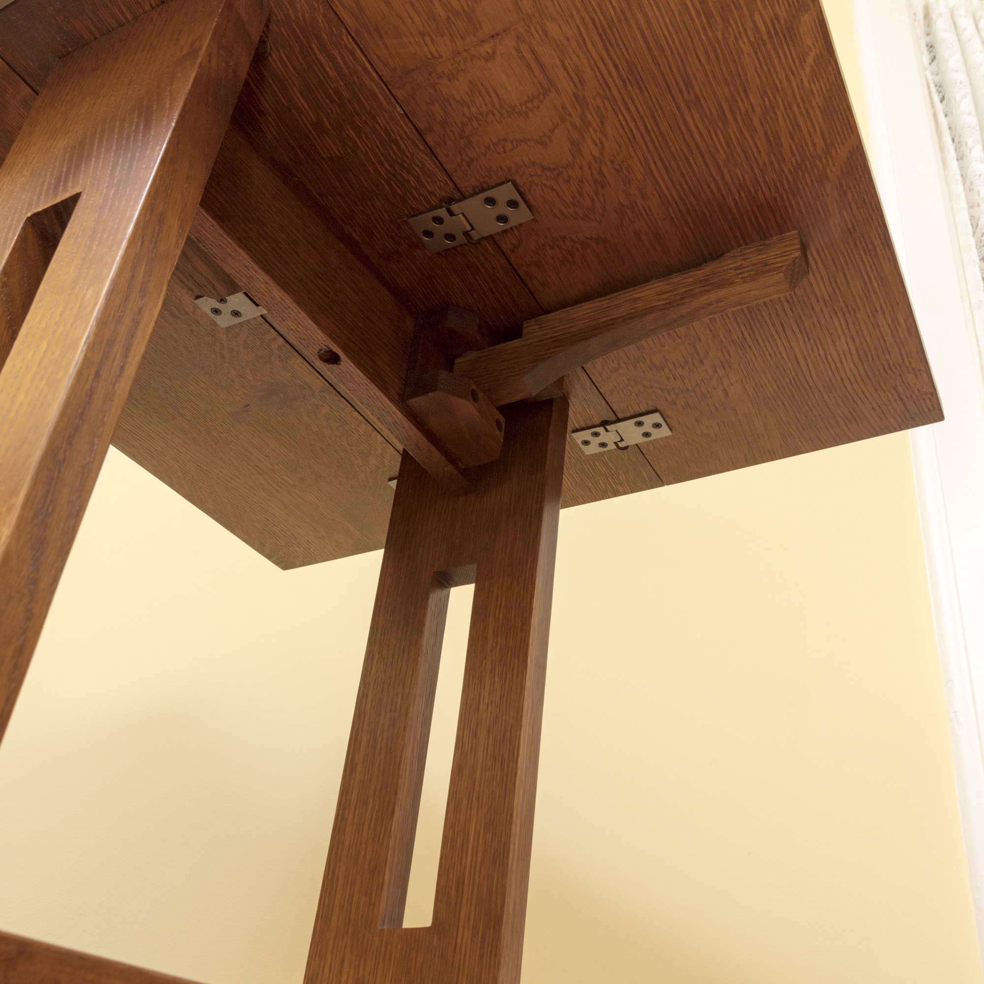 Stickley Drop-leaf Side Table