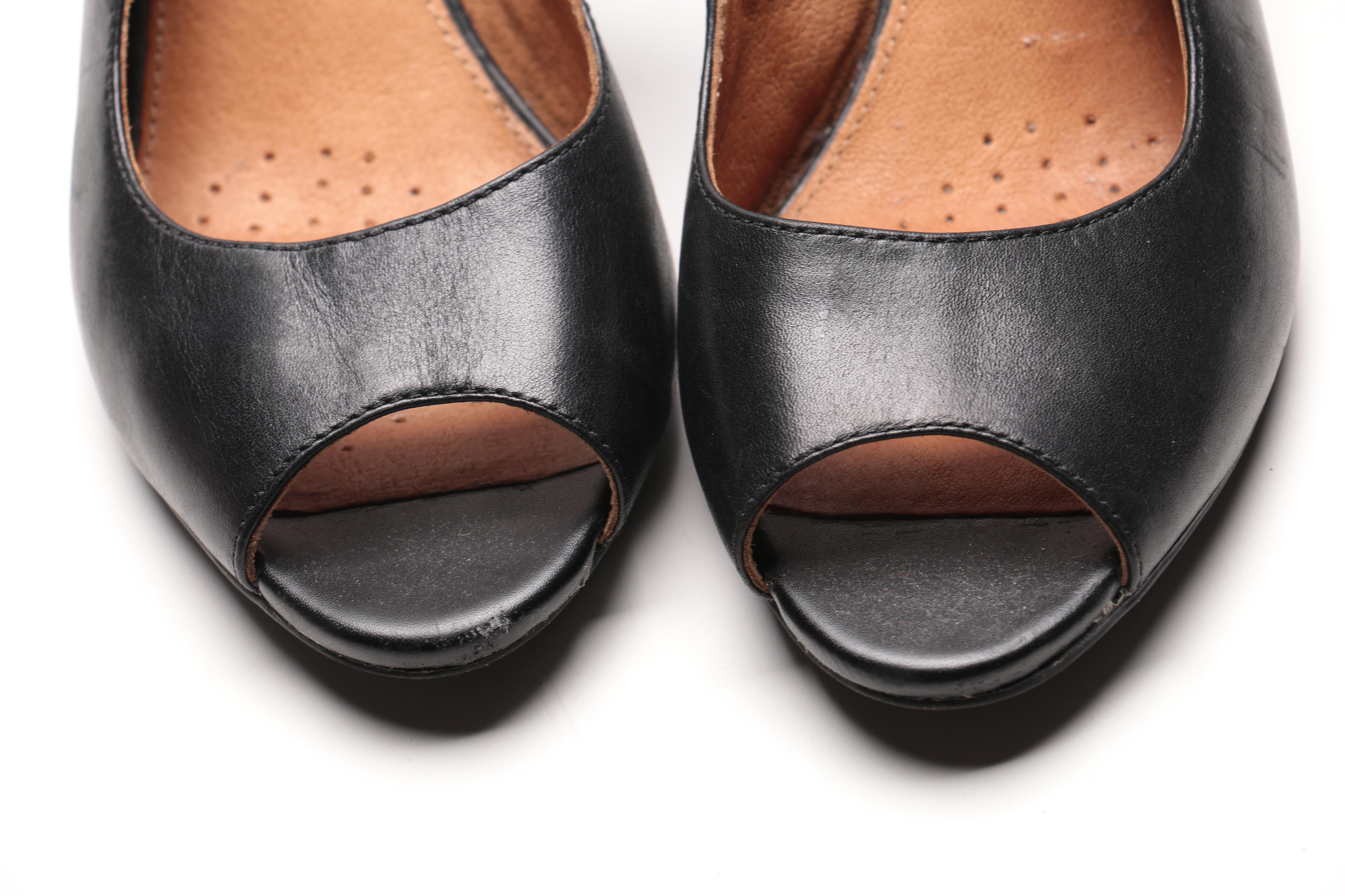 Clarks Artisan "Cynthia Fest" Peep Toe Heels