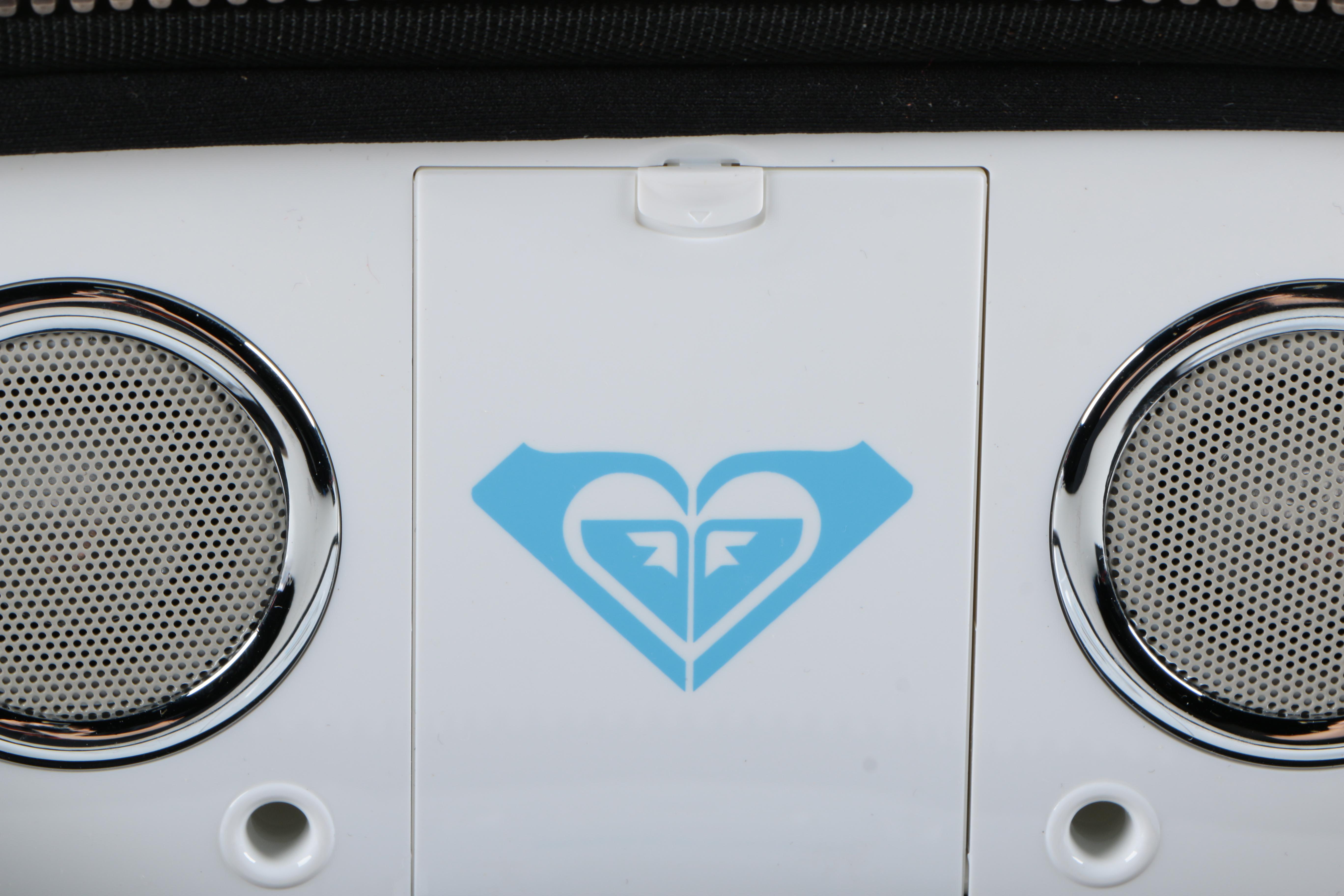 Bose and Roxy Sound iPod Docks, iPods and Other Accessories