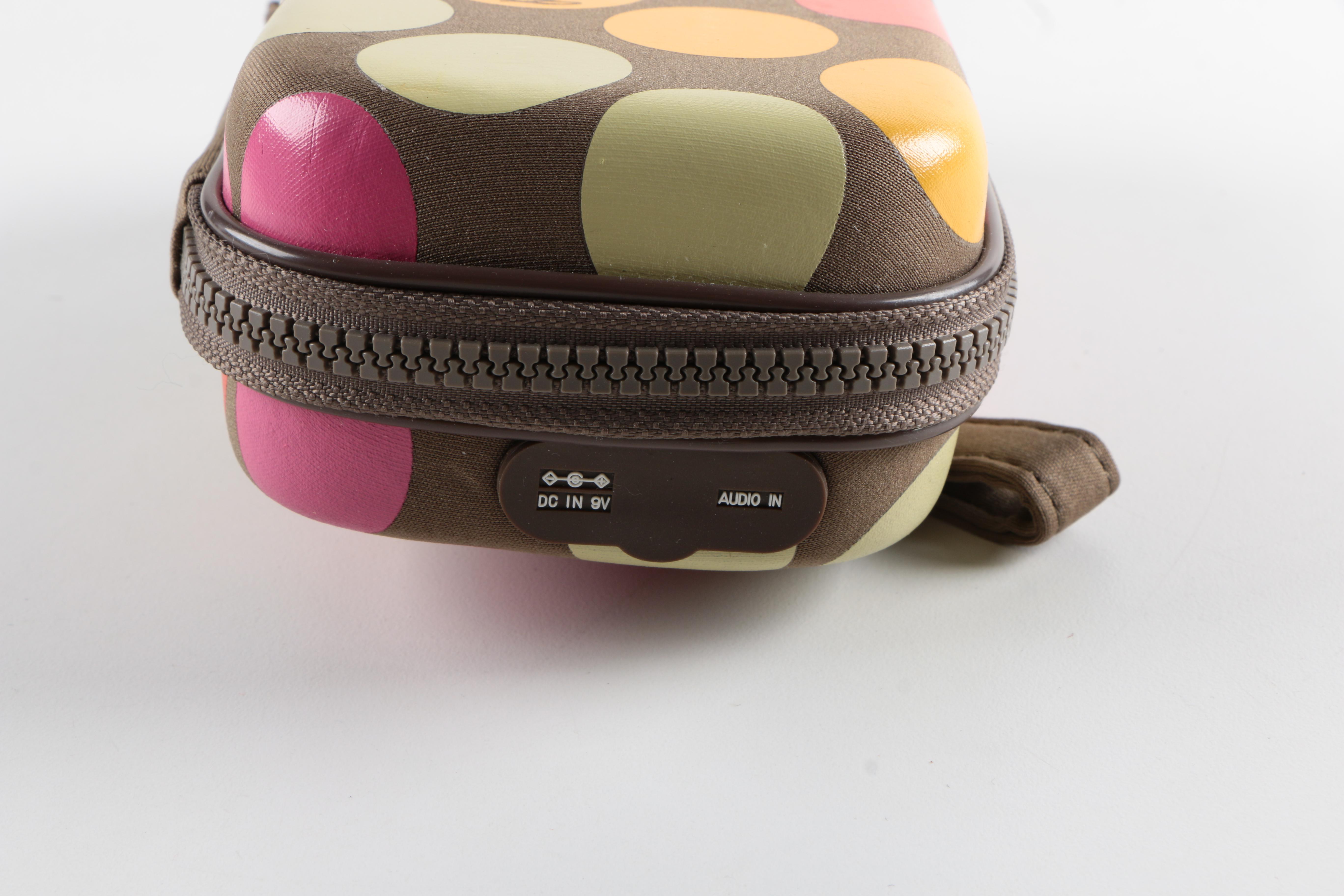 Bose and Roxy Sound iPod Docks, iPods and Other Accessories