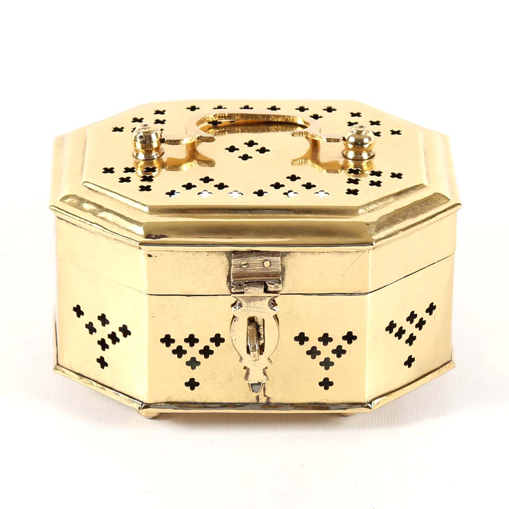 Brass Cricket Box