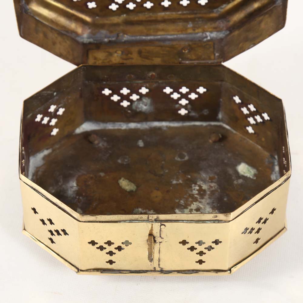 Brass Cricket Box
