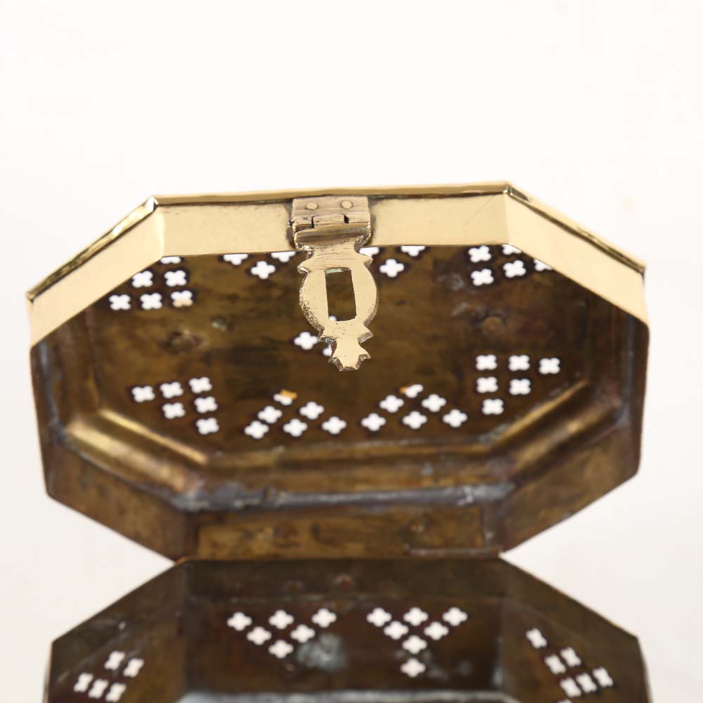 Brass Cricket Box