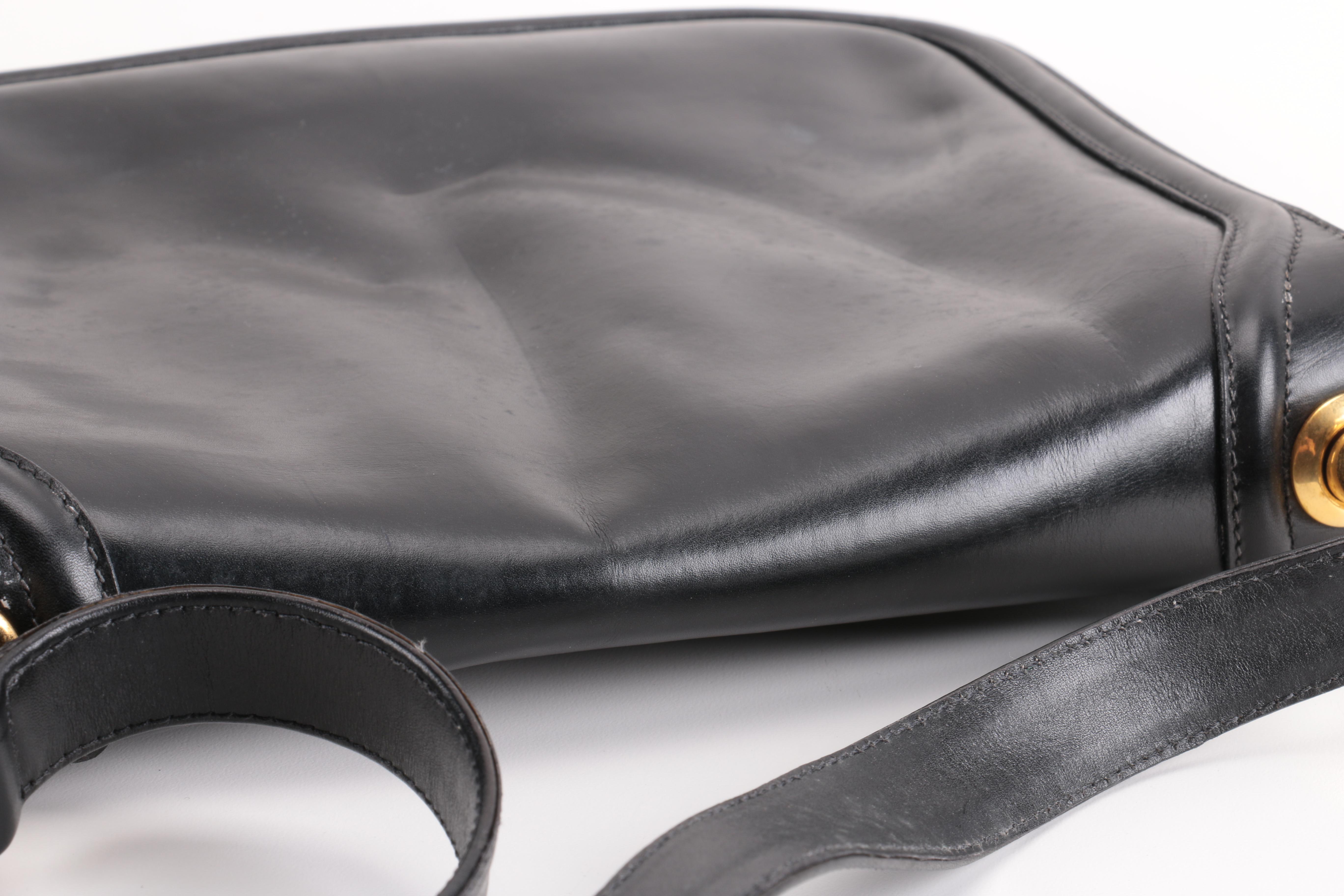 Vintage Gucci Black Leather Flap Shoulder Bag