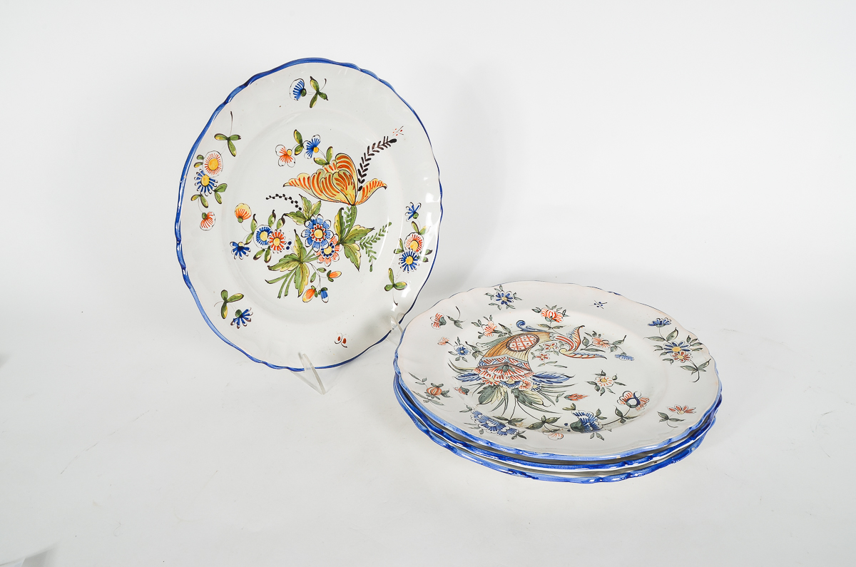 Vintage Handpainted Earthenware Majolica Dinner Plates