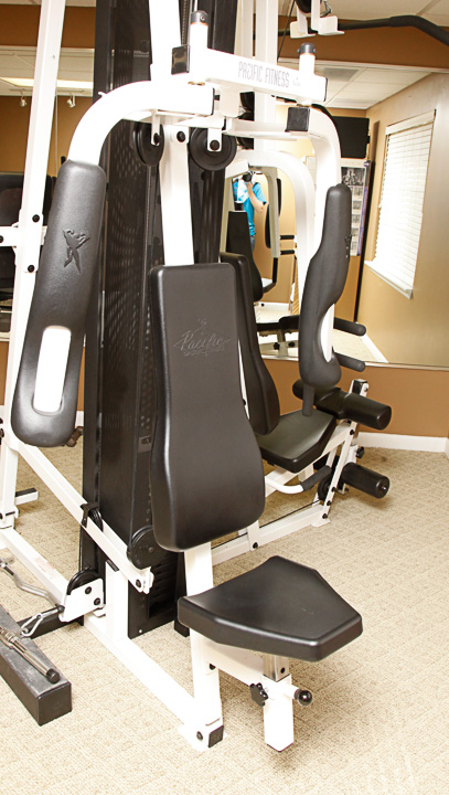 Pacific Fitness Malibu Butterfly Weight Machine