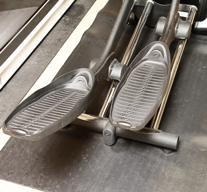 Q45e Elliptical Glider by Octane Fitness