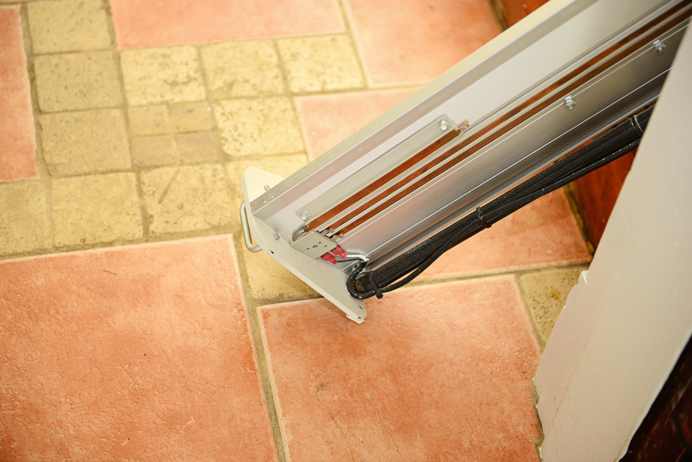 Bruno SRE-3000 Stairway Chair Lift