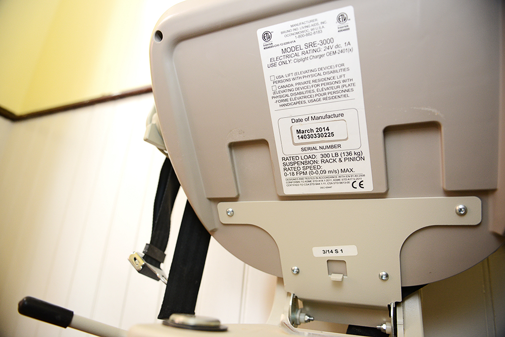 Bruno SRE-3000 Stairway Chair Lift