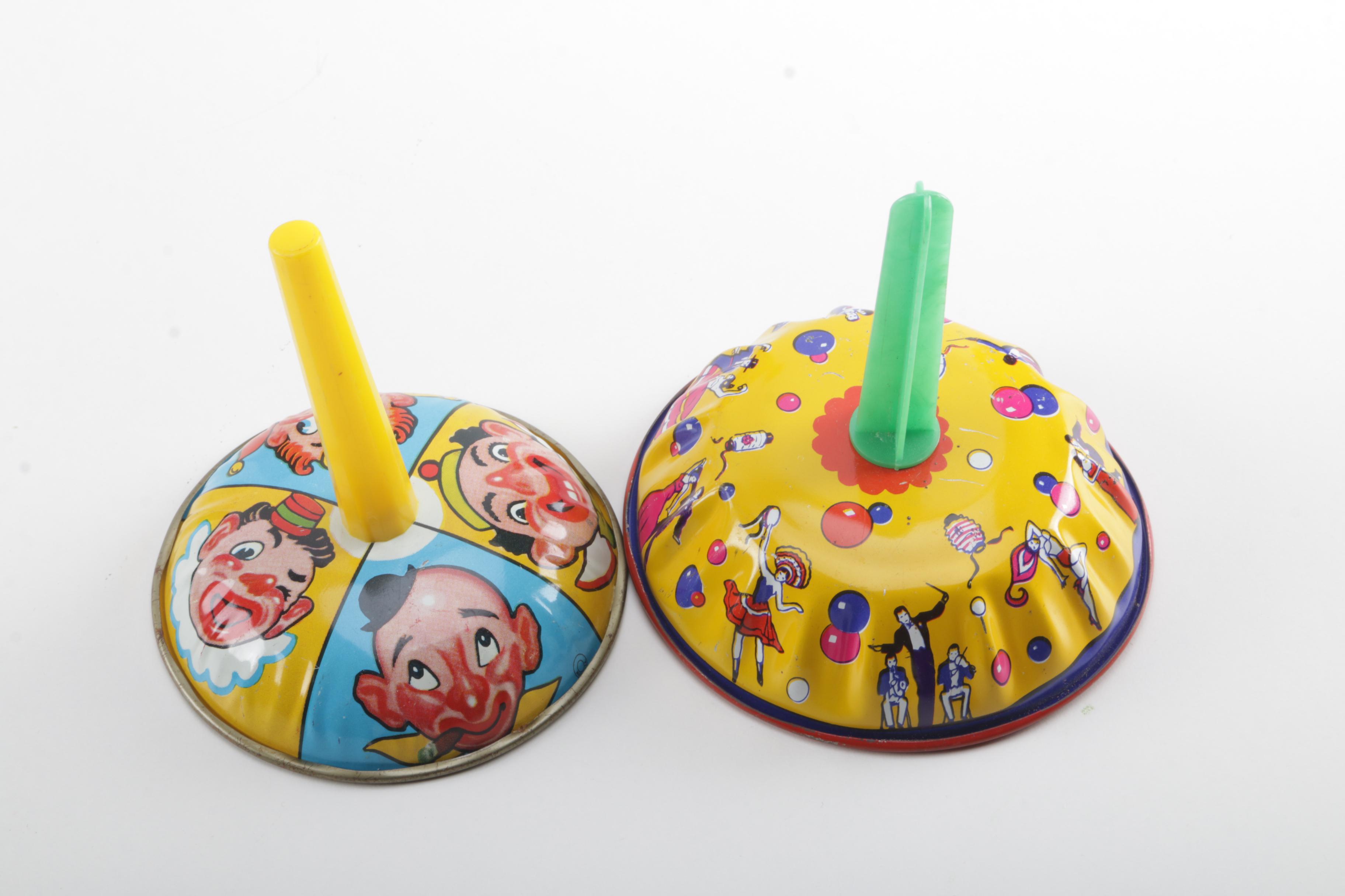 Santa Claus Light and Other Vintage Toys